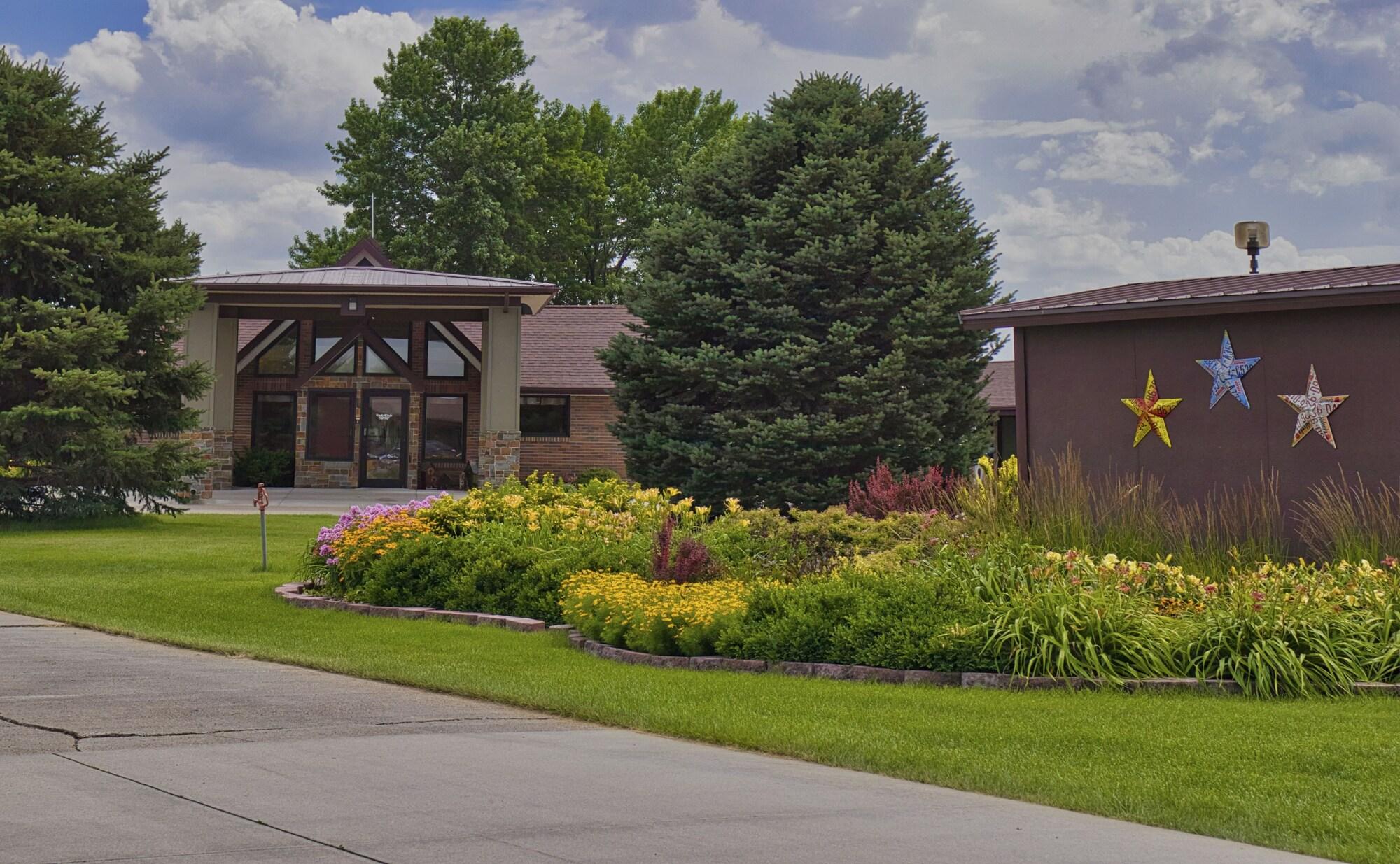 Varios Trade Winds Motel