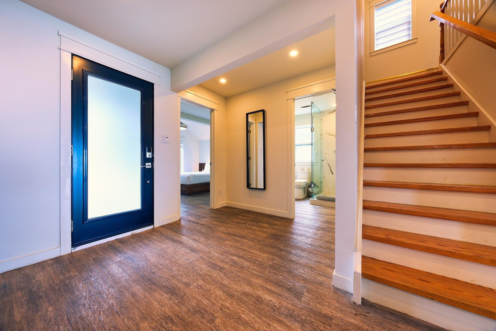 Varios Long Beach Resort