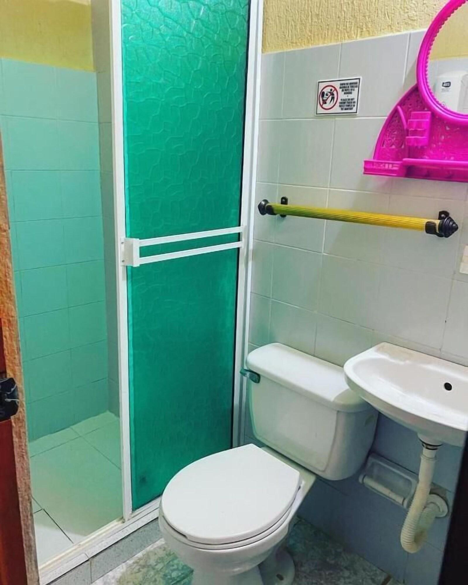 Equipamiento de Habitación Yellow Moon Guesthouse  Apartments