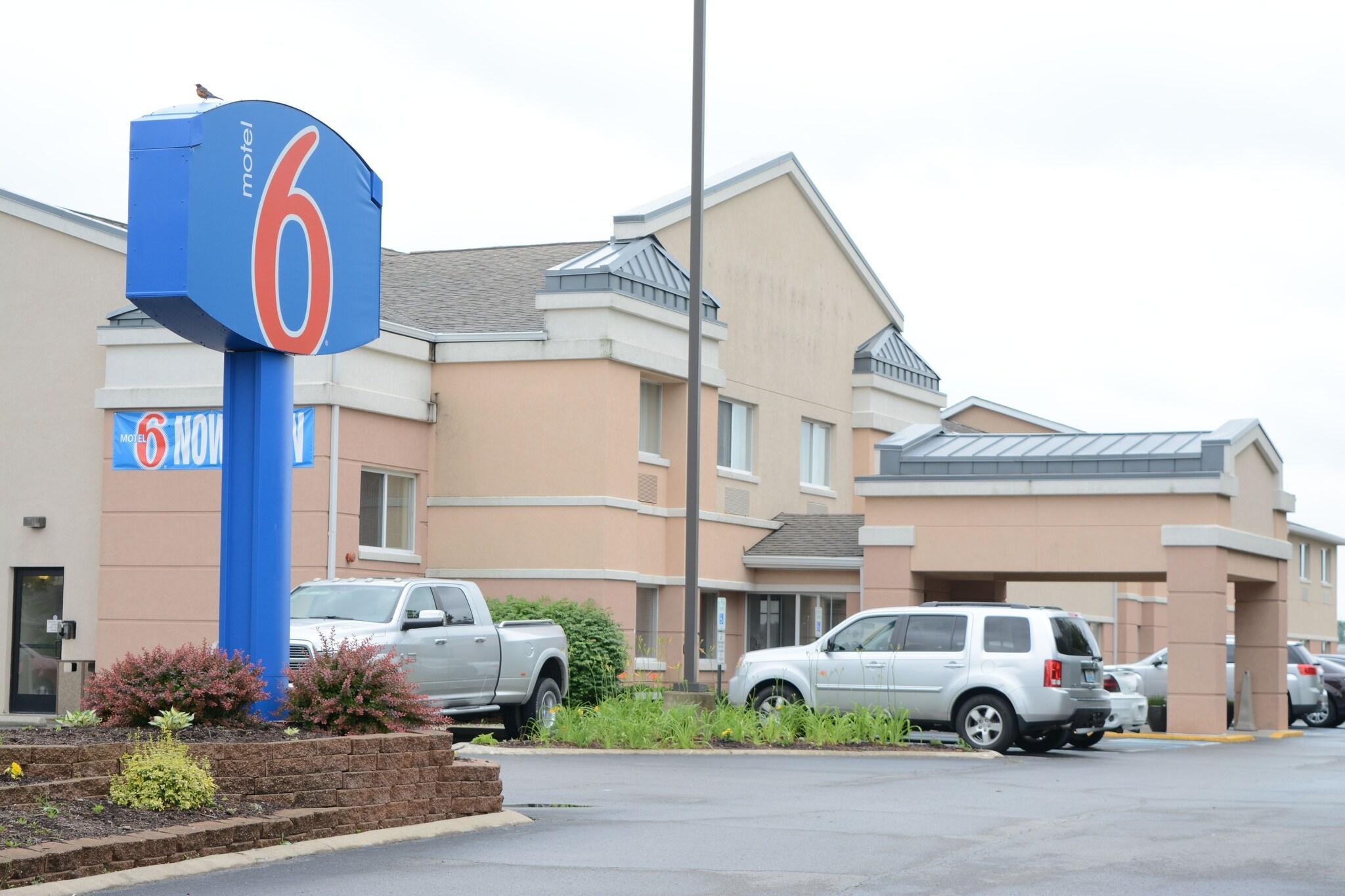 Varios Motel 6 Anderson, IN - Indianapolis