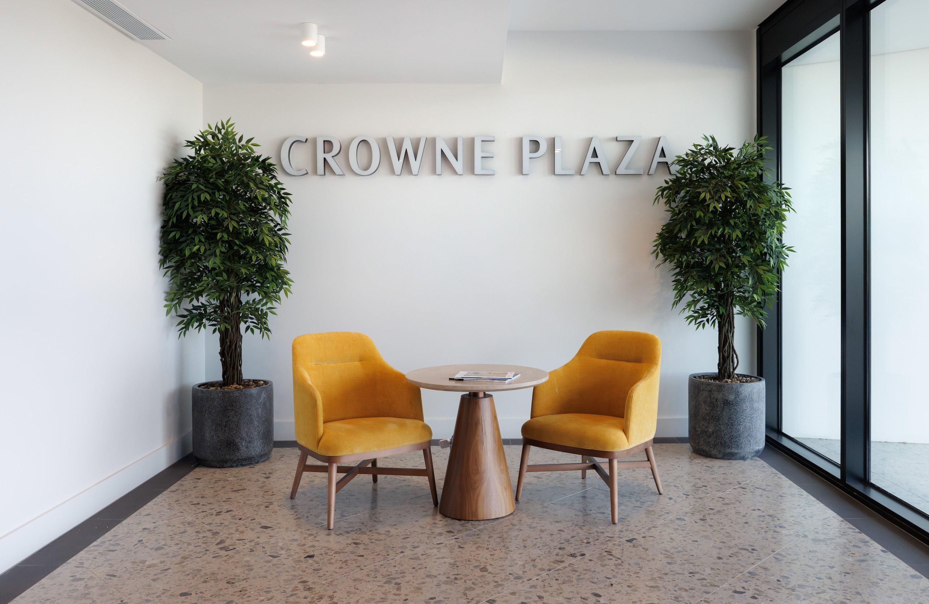 Vista Lobby Crowne Plaza Adelaide Mawson Lakes