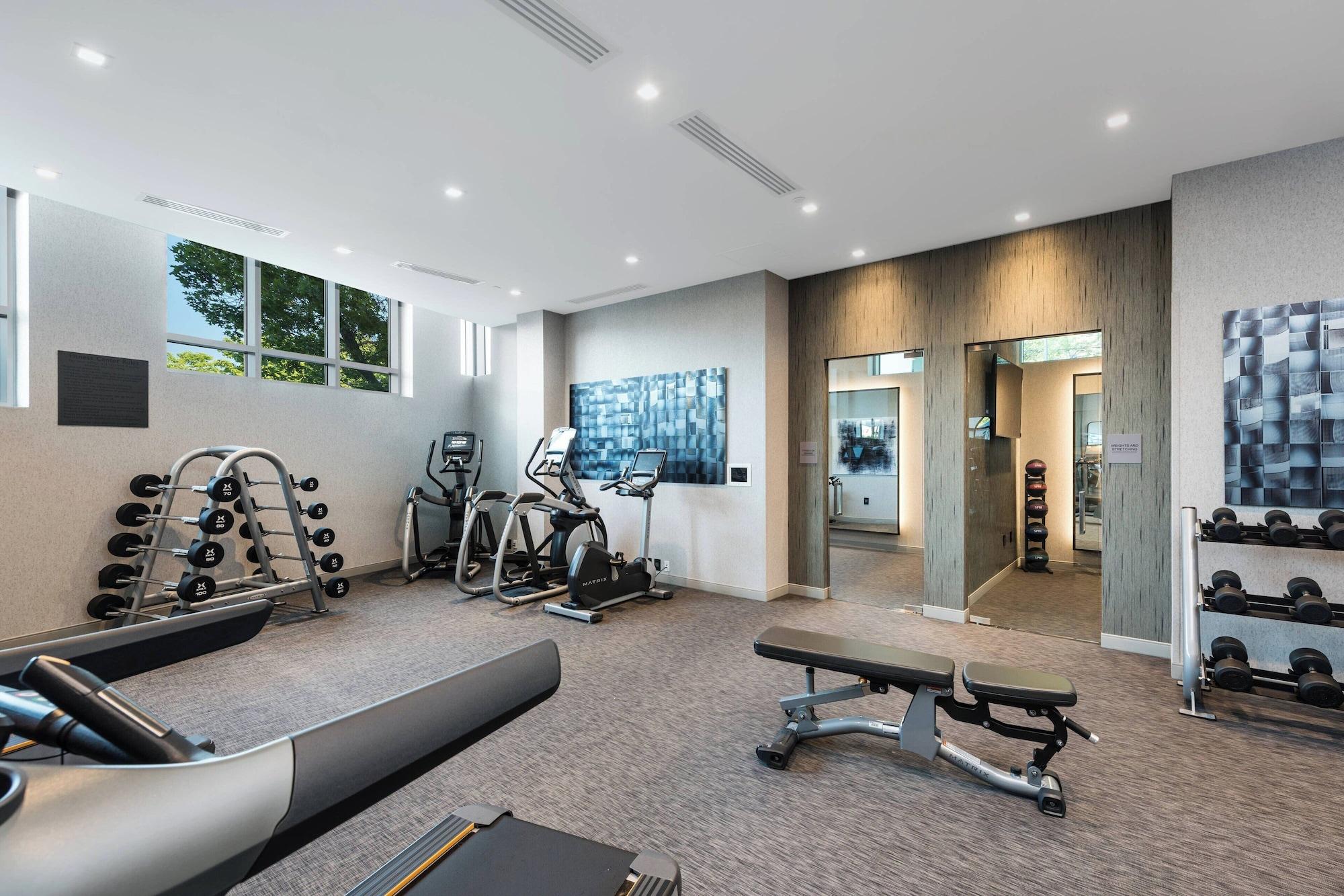 Gimnasio AC Hotel by Marriott Boston Cleveland Circle