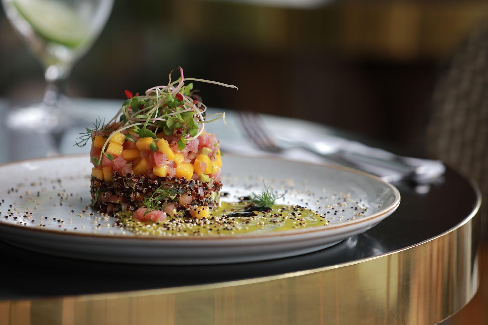 Restaurant DoubleTree by Hilton Lima Miraflores El Pardo