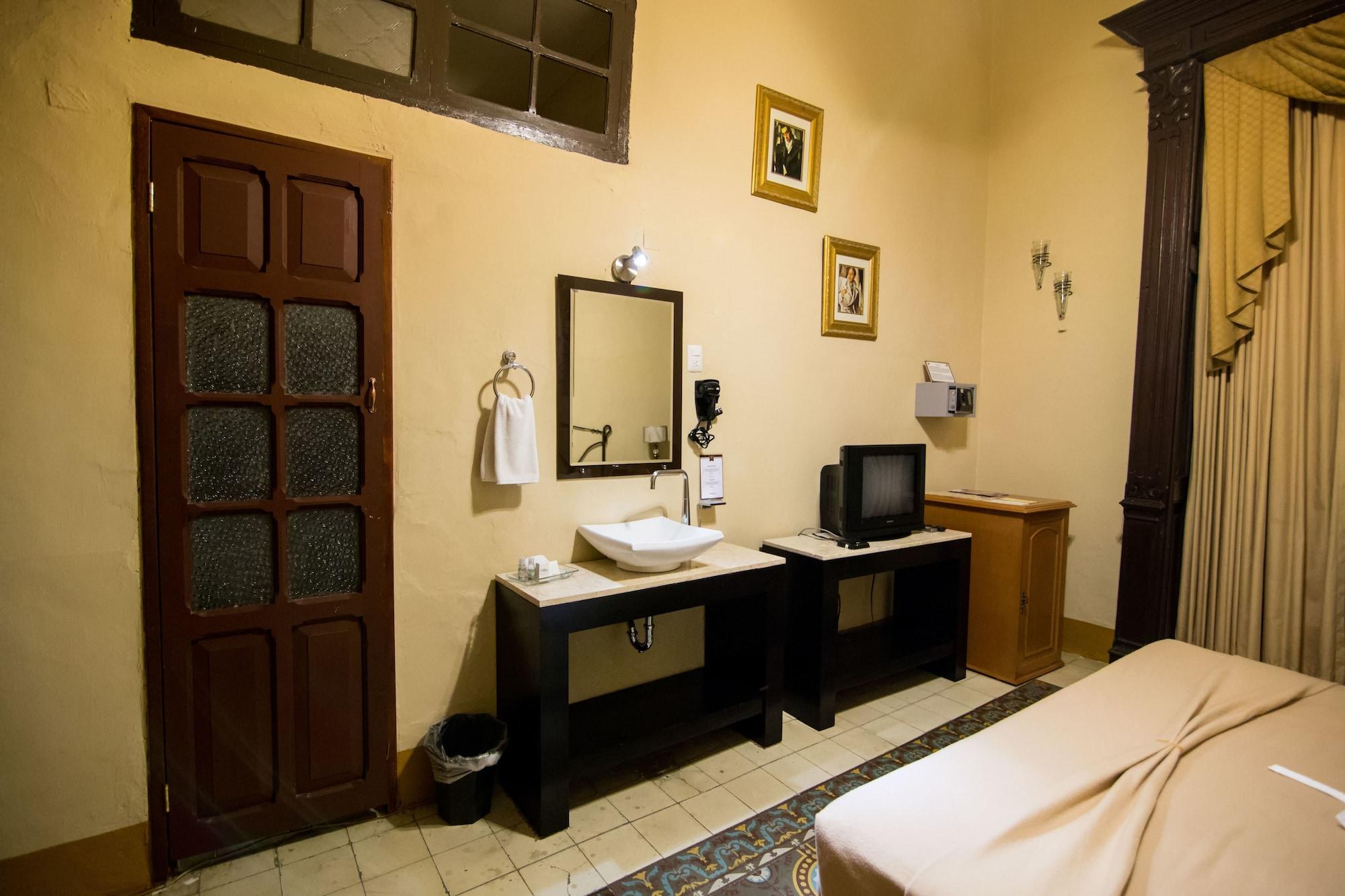 Equipamiento de Habitación Gran Hotel de Merida