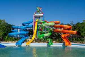 Actividad - Entrada a KUZÁ Beach & Adventure Park En Cozumel