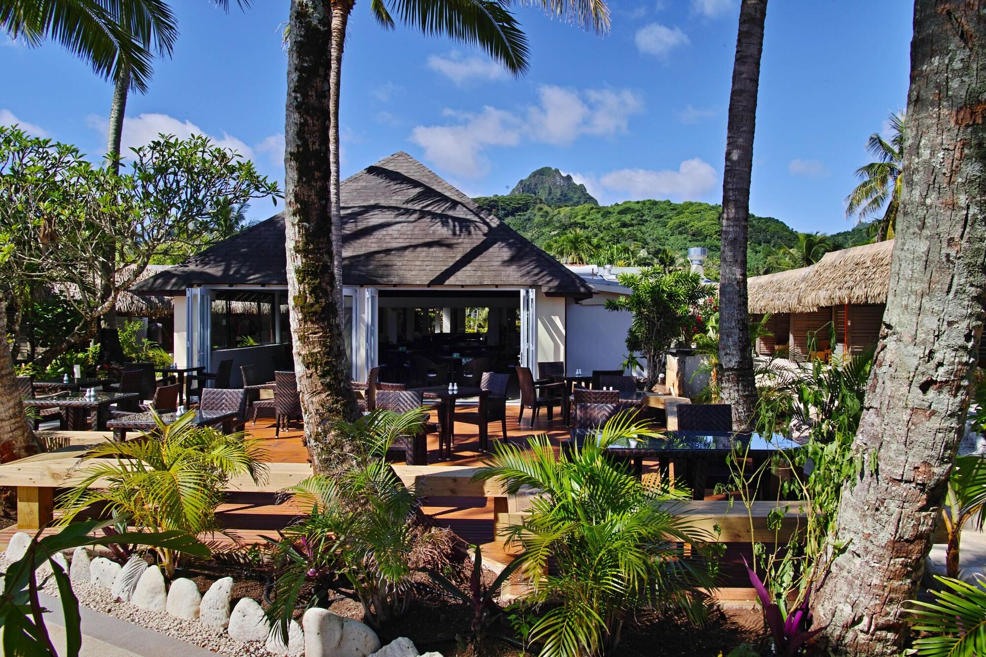 Vista Exterior Club Raro Resort – Adults Only