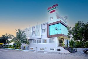Alojamiento - Hotel Govind And Rooms