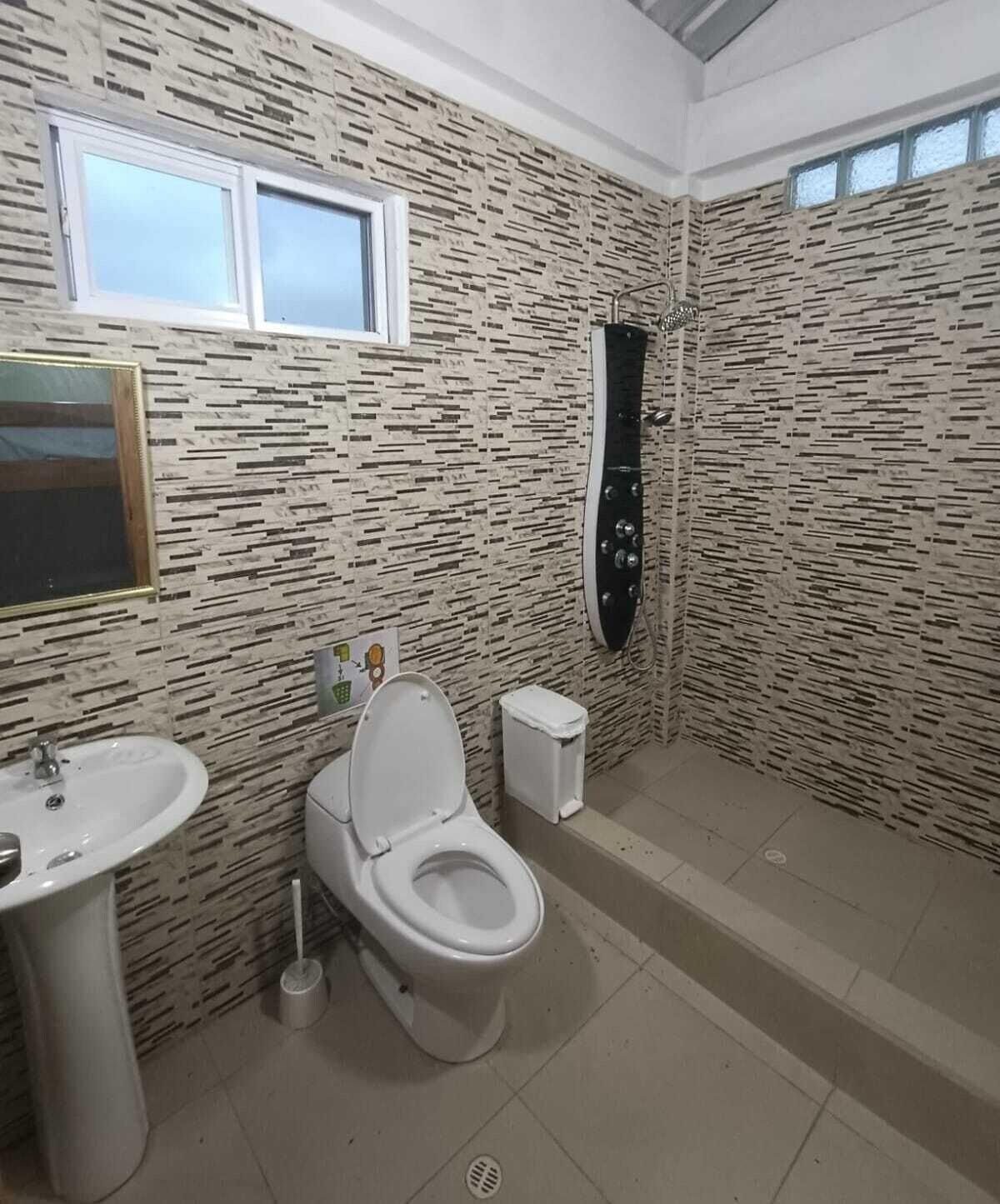 Equipamiento de Habitación Casa Shangri La