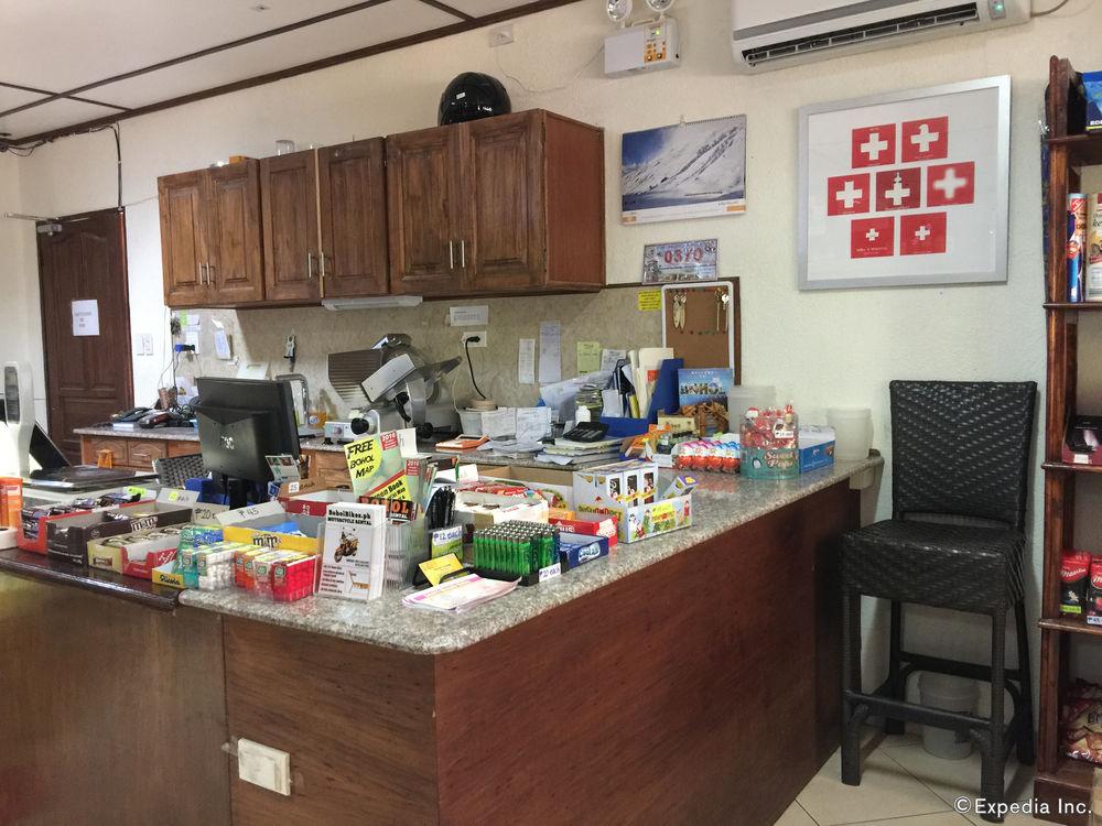 Vista Lobby TipTop Hotel Resto and Delishop