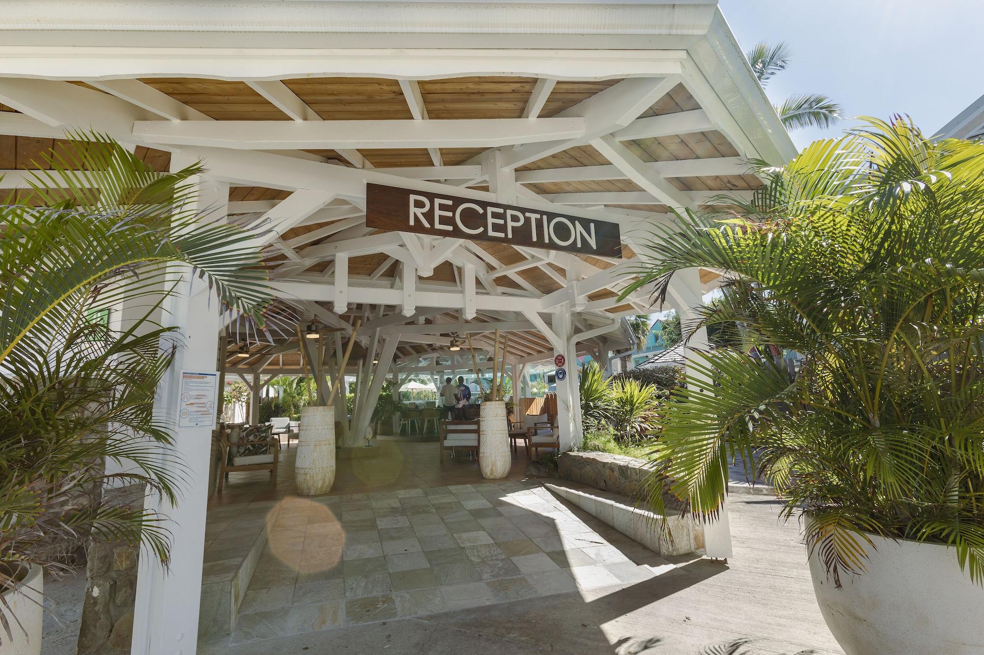 Vista Lobby La Playa Orient Bay