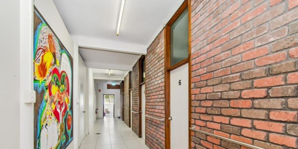 Varios Avenues Xchange
