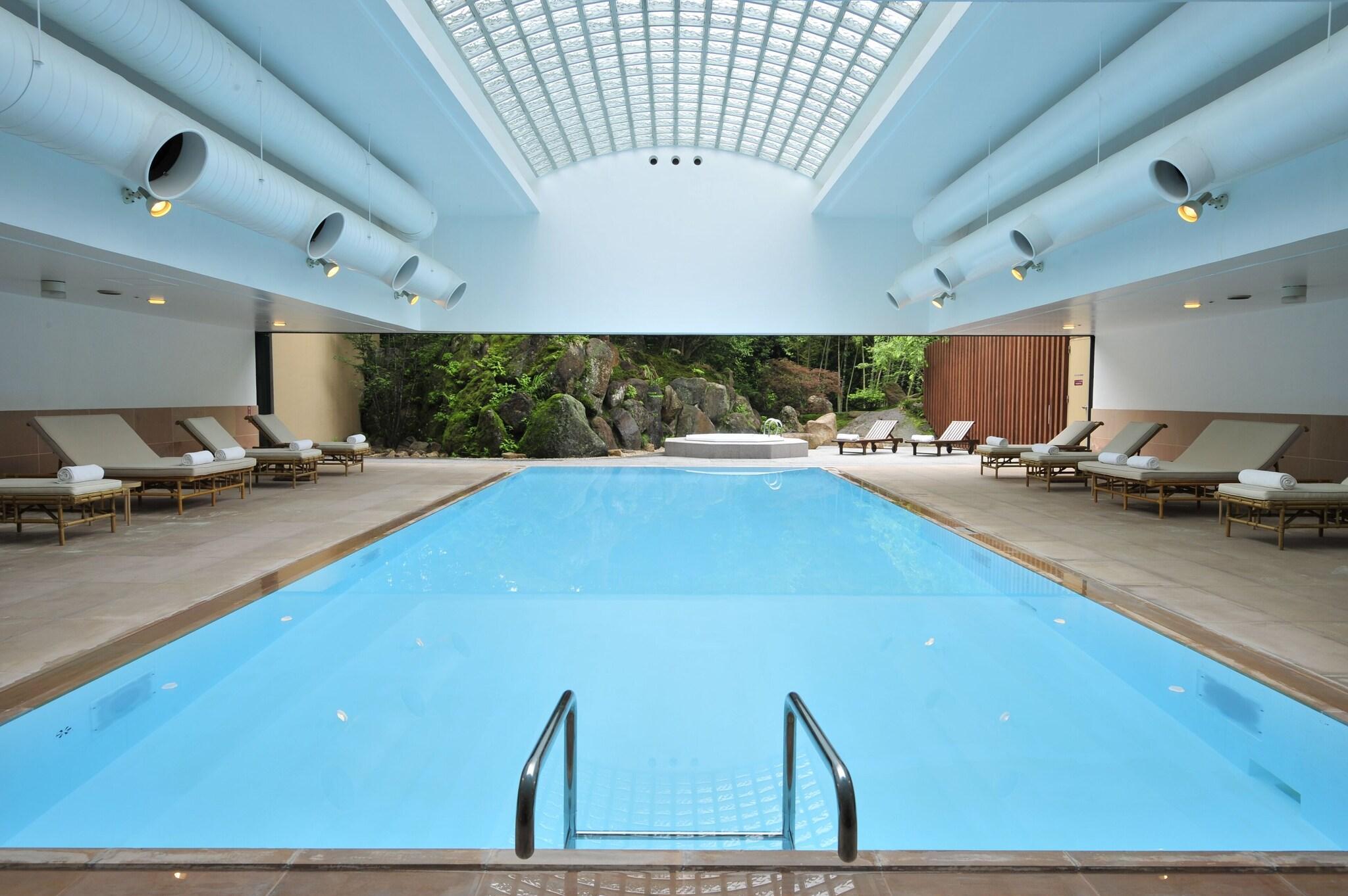 Vista Piscina Gora Kadan