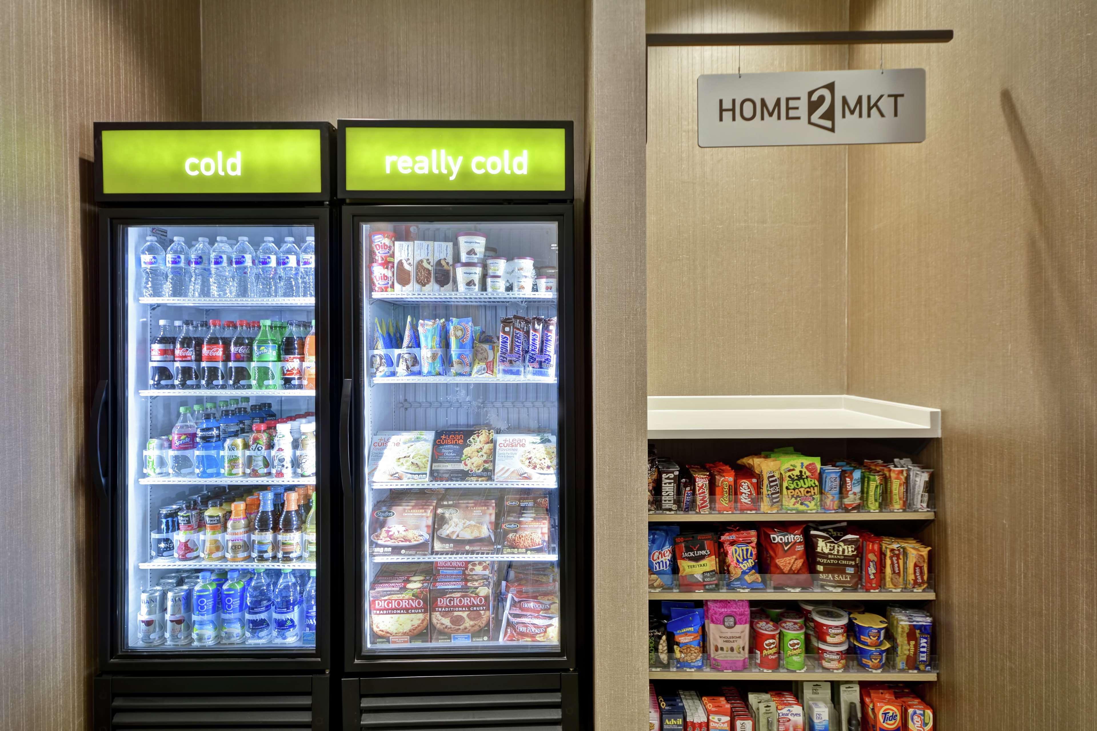 Restaurant Home2 Suites by Hilton Carbondale
