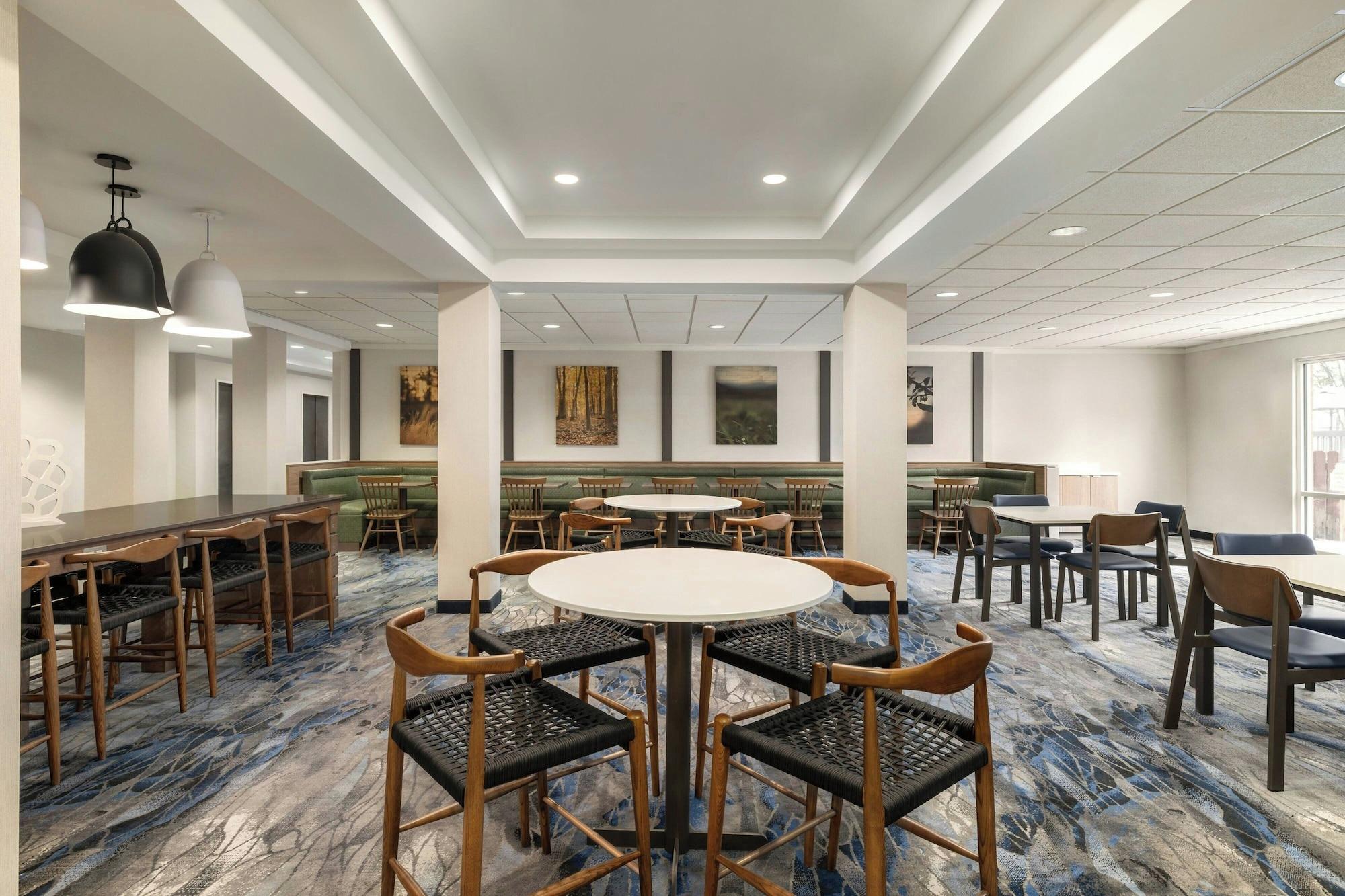 Restaurant Fairfield Inn & Suites by Marriott Memphis Olive Branch