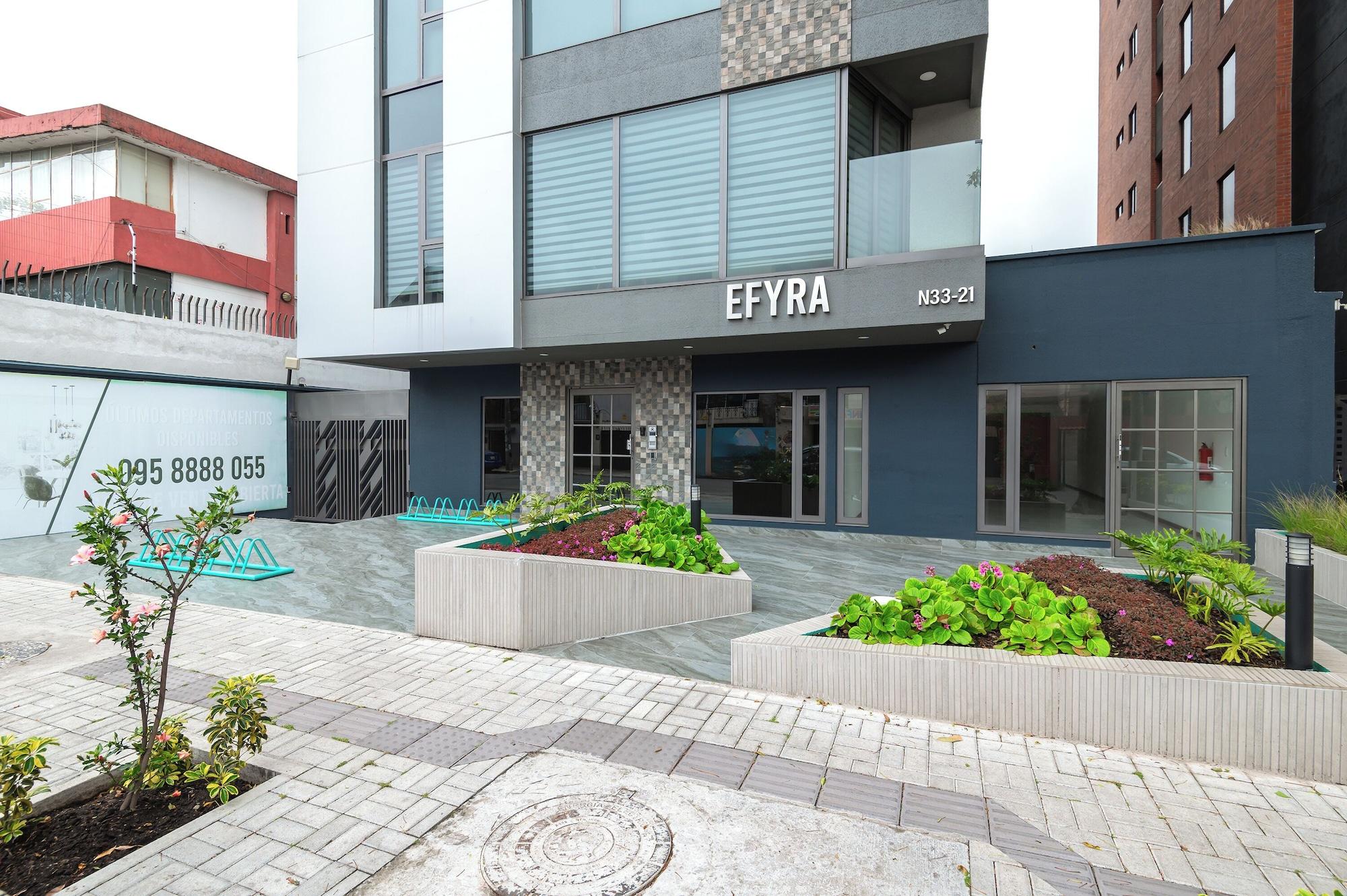 Vista Exterior Edificio Efyra by Host Ecuador