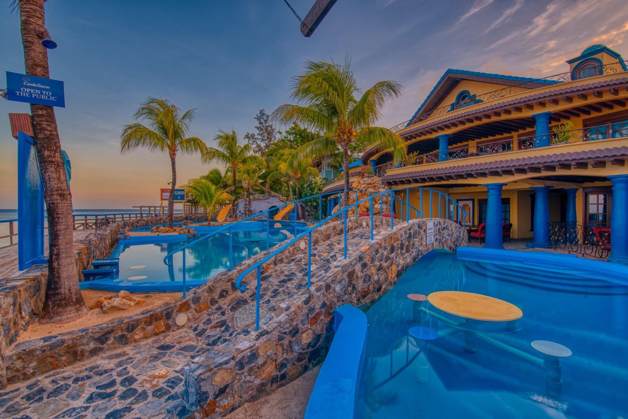 Vista Lobby Caribe Tesoro