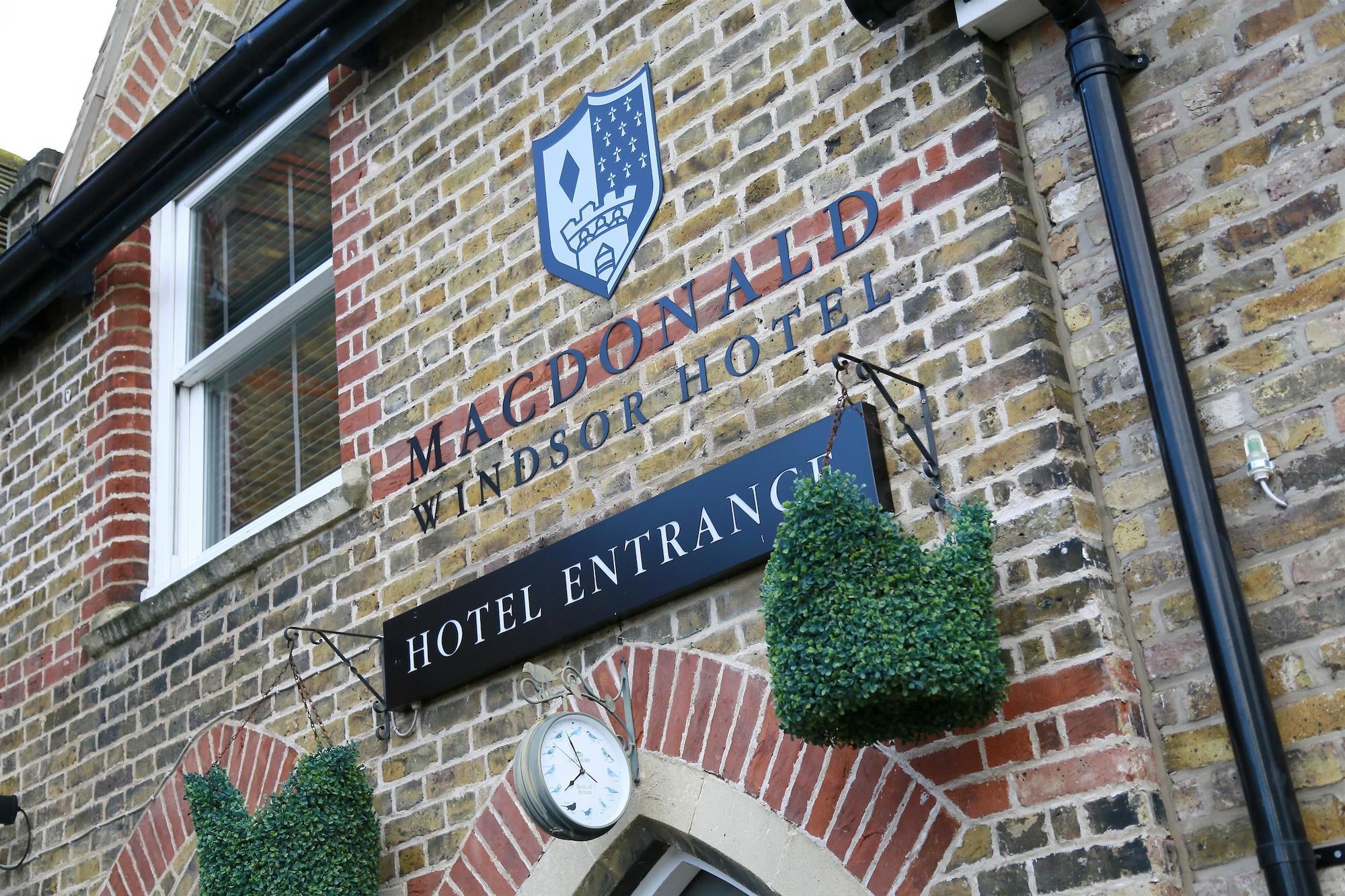 Vista Exterior Macdonald Windsor Hotel
