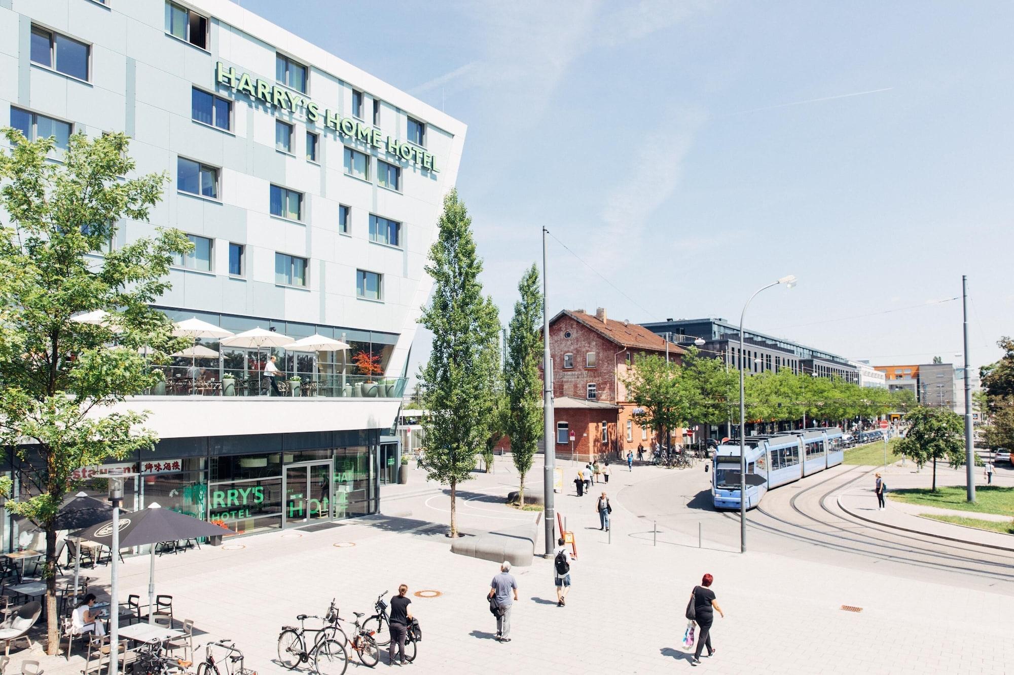 Vista Exterior harry’s home München Moosach hotel & apartments