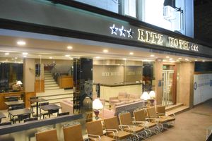 Alojamiento - Ritz Hotel
