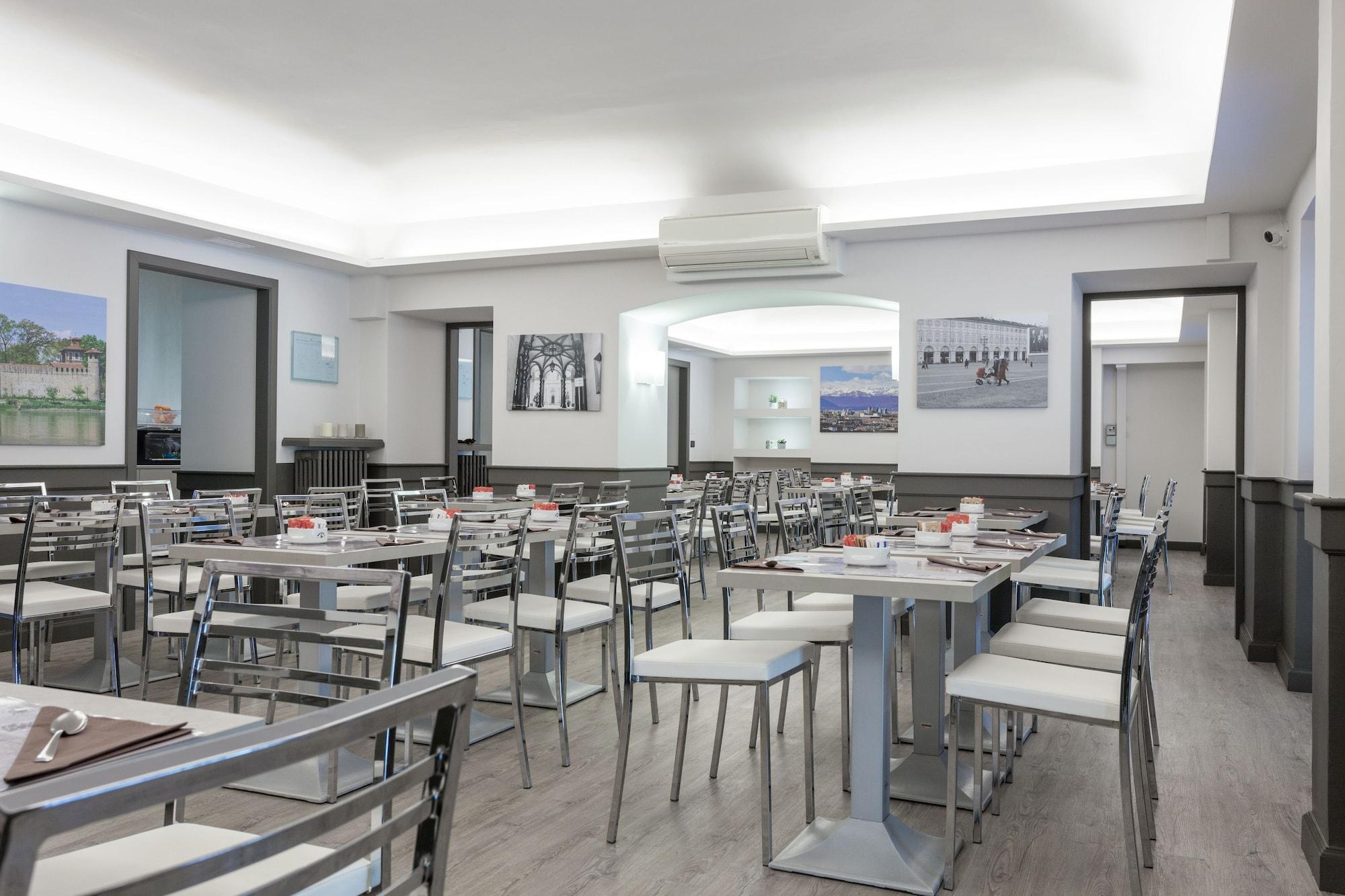 Restaurant Best Quality Hotel Dock Milano