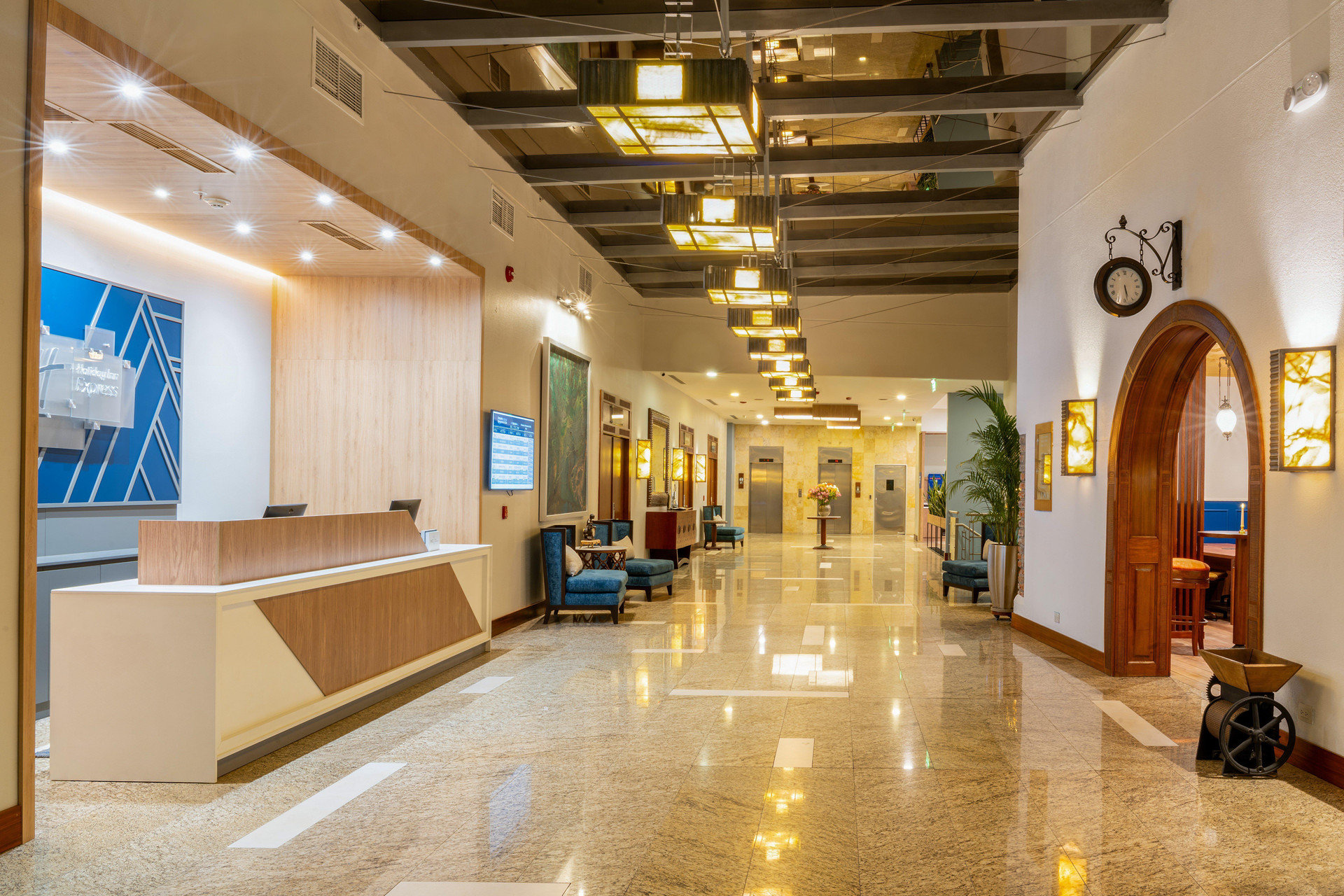Vista Lobby Holiday Inn Express Quito by IHG