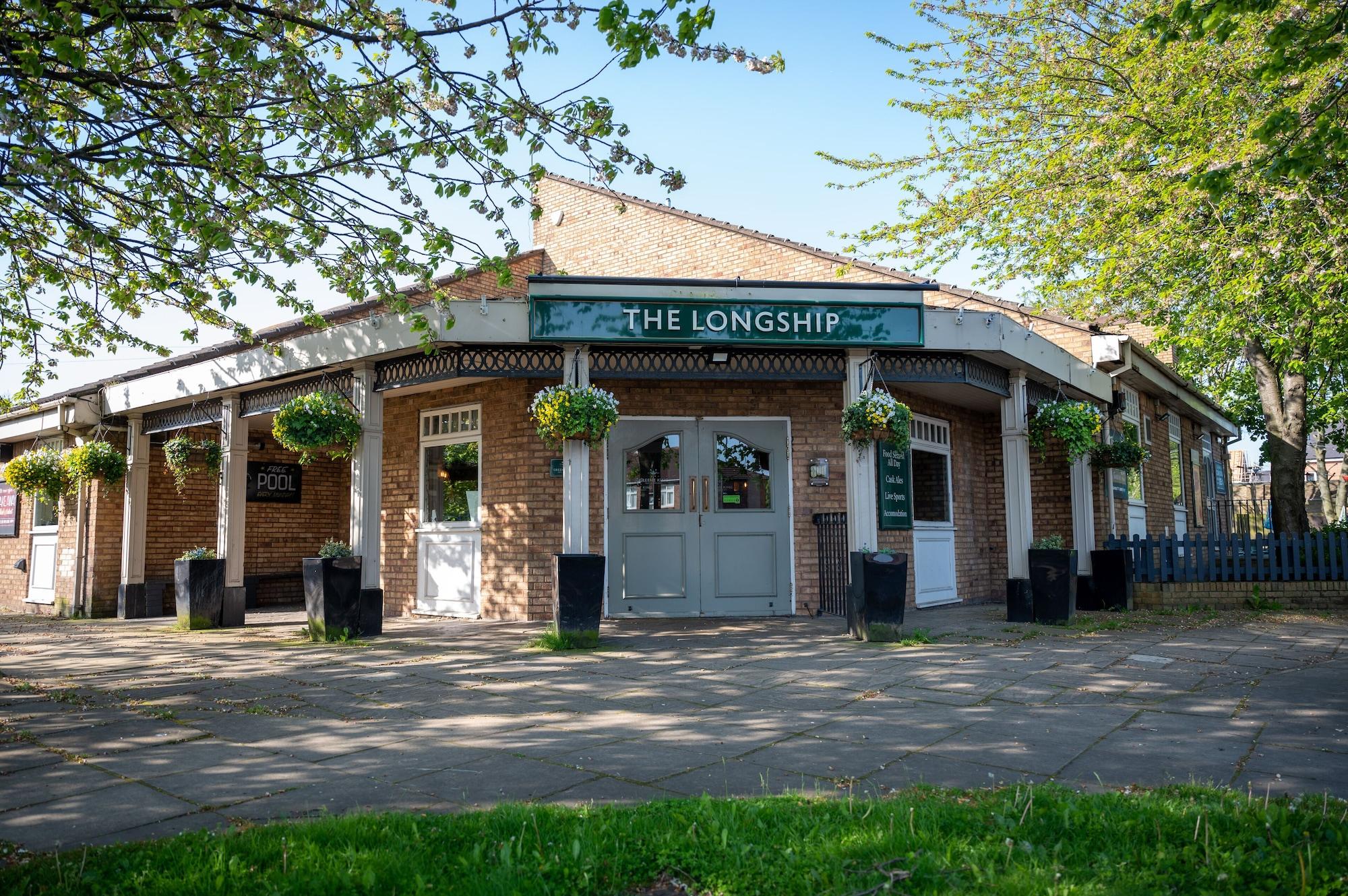 Vista Exterior The Longship By Greene King Inns