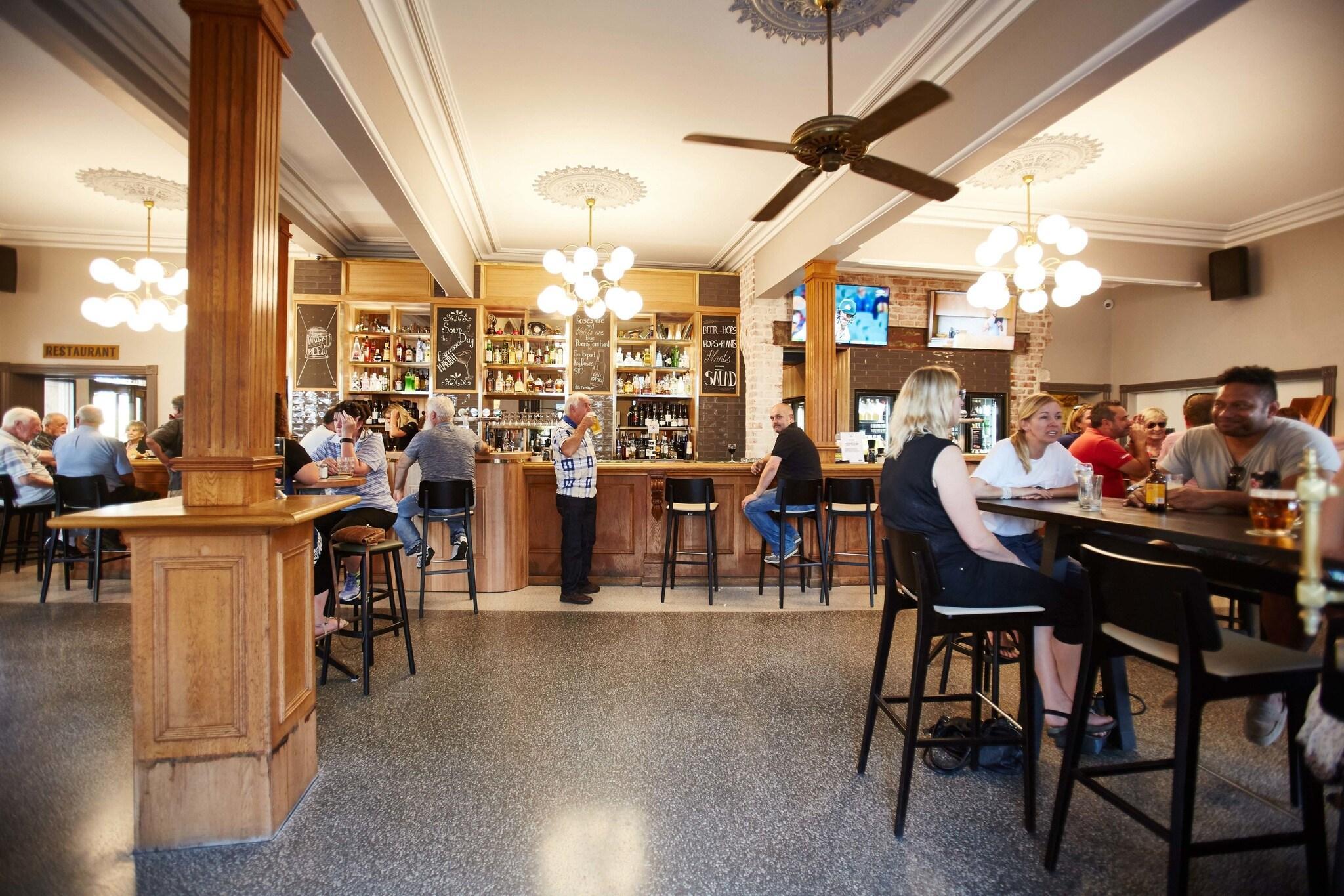 Bar/Salón Rose Hotel & Motel