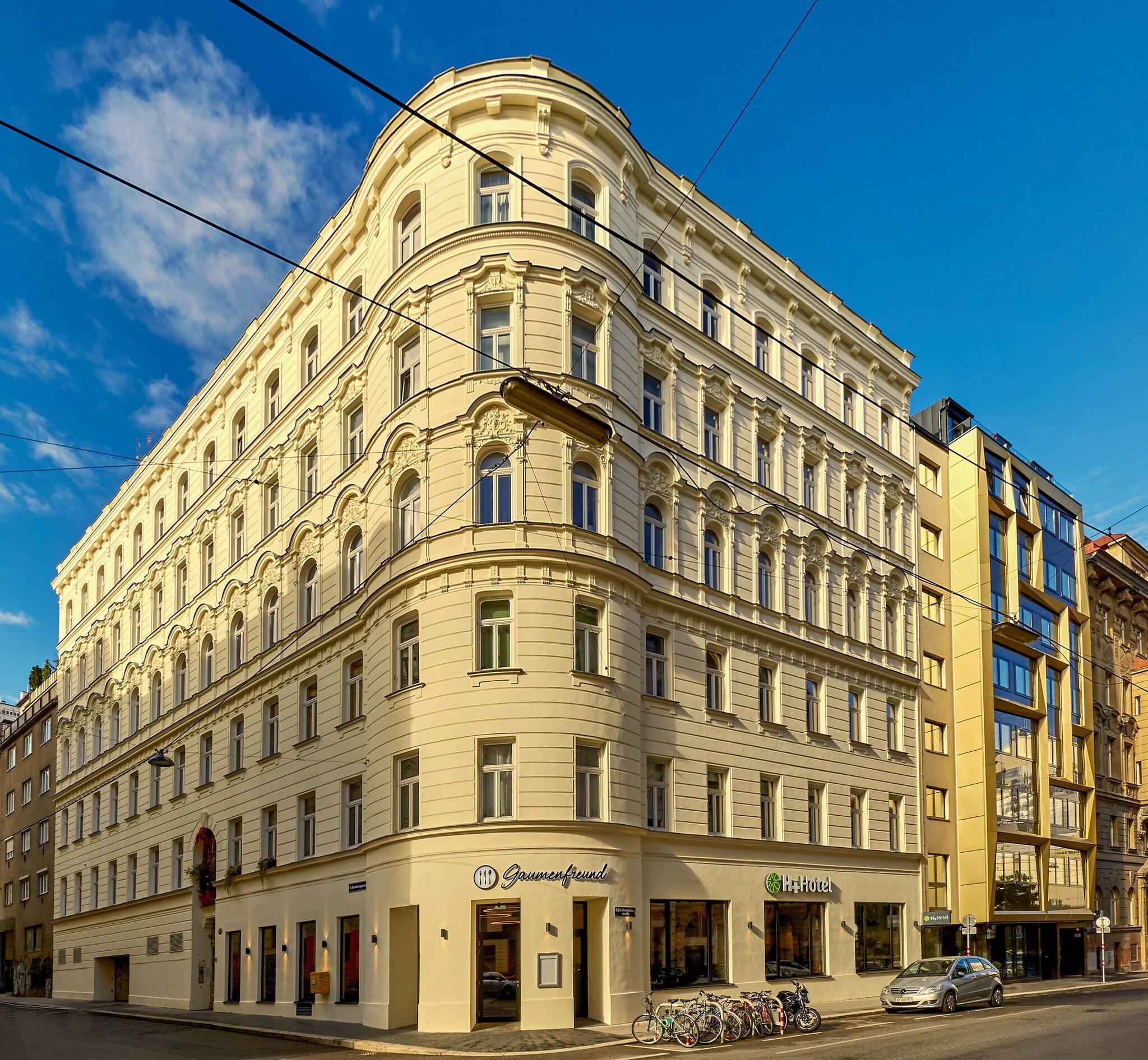 Varios H+ Hotel Wien