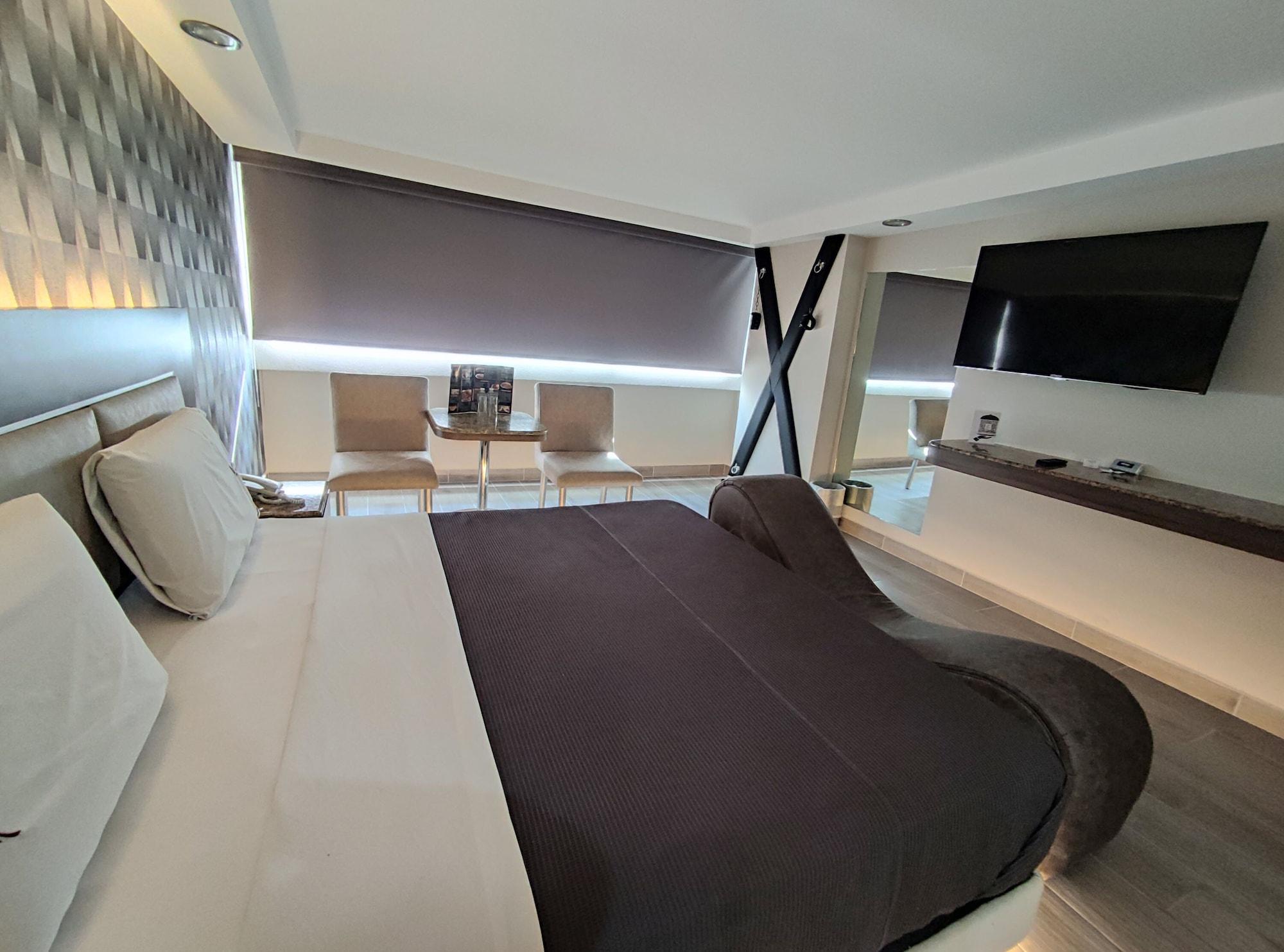 Varios Motel Nuevo Tijuana - Adults Only