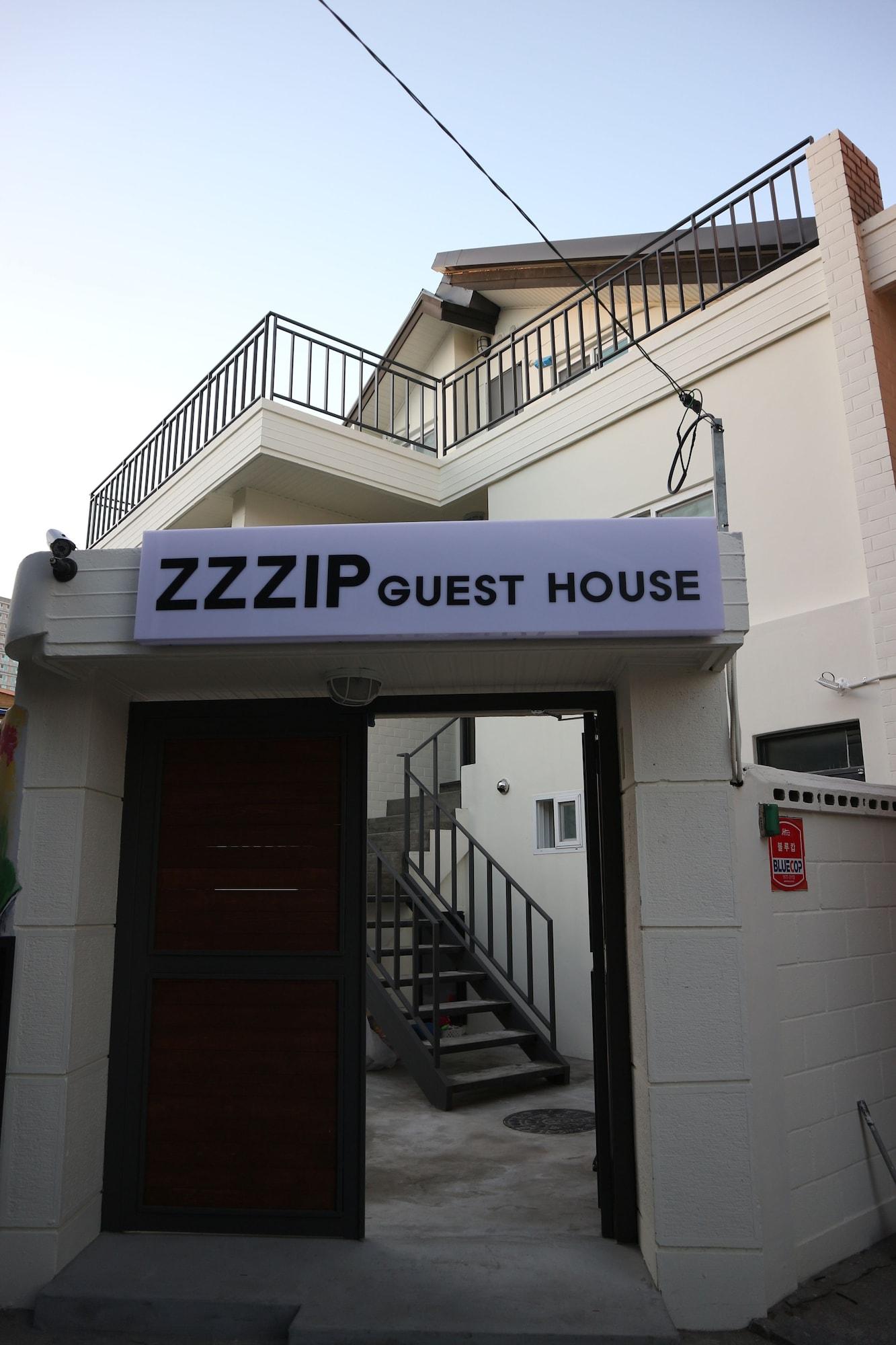 Varios Zzzip Guest House - Hostel