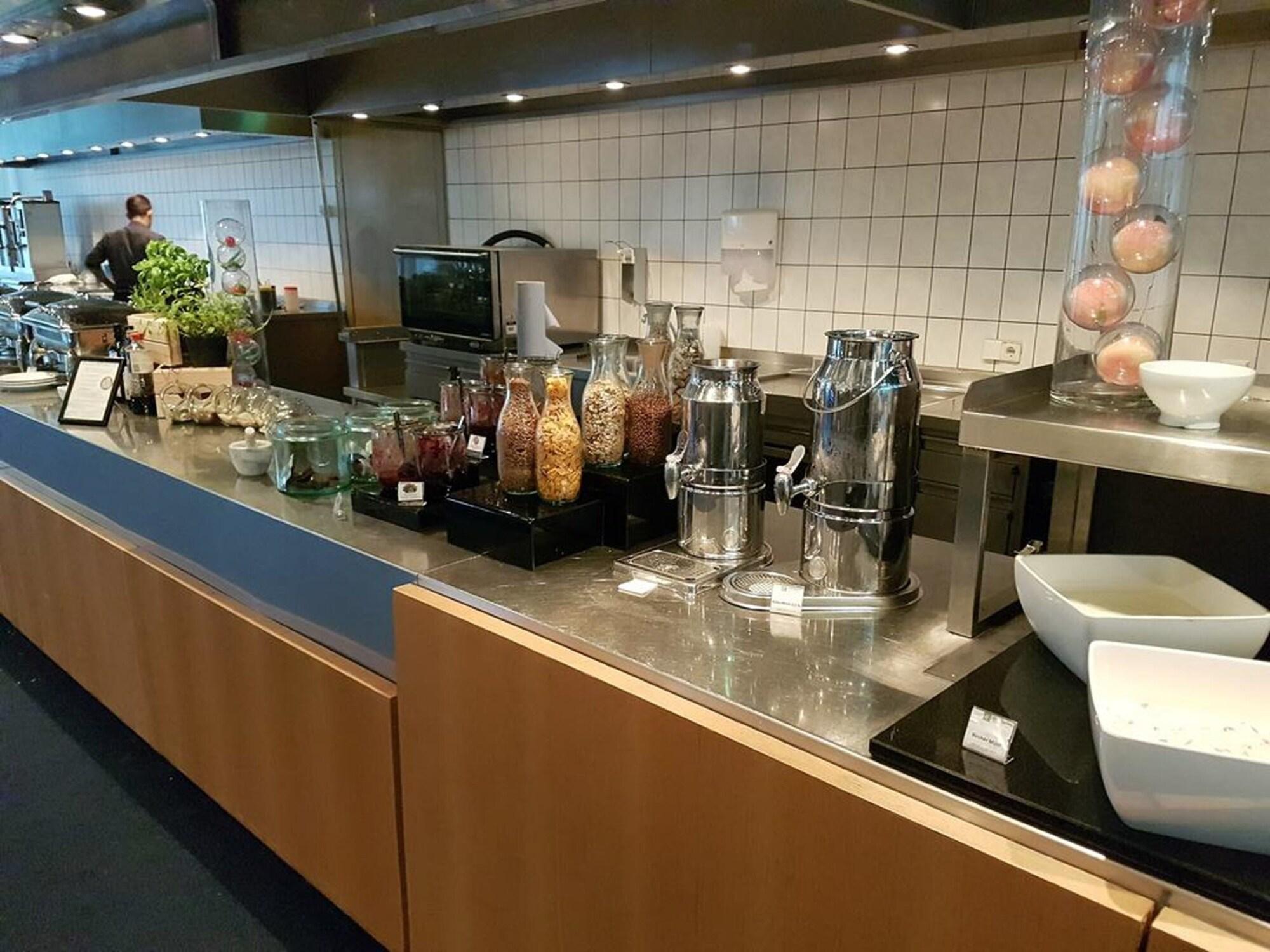Restaurant Holiday Inn Berlin City West by IHG