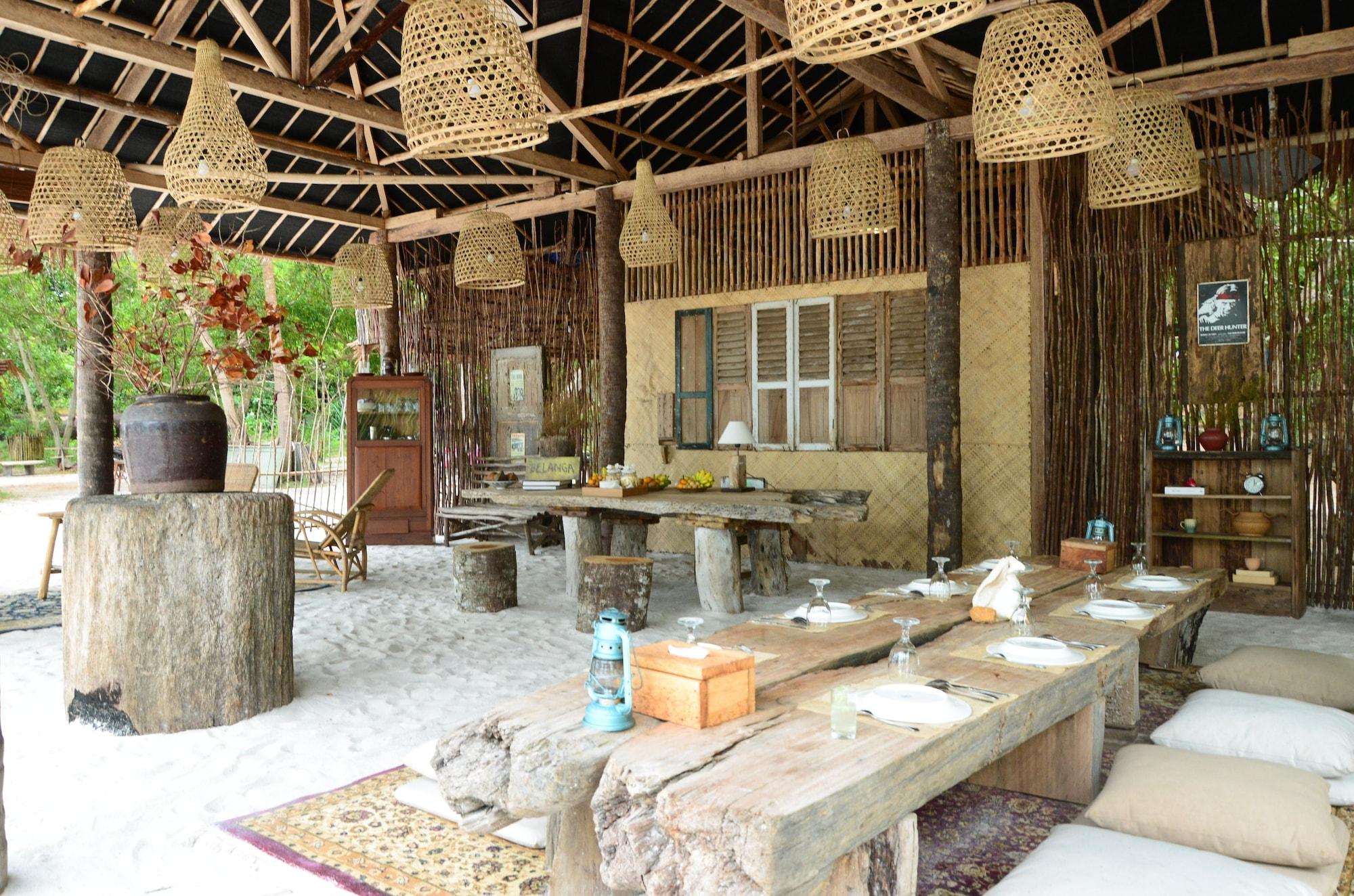 Vista Lobby Eco Beach Tent by Billiton