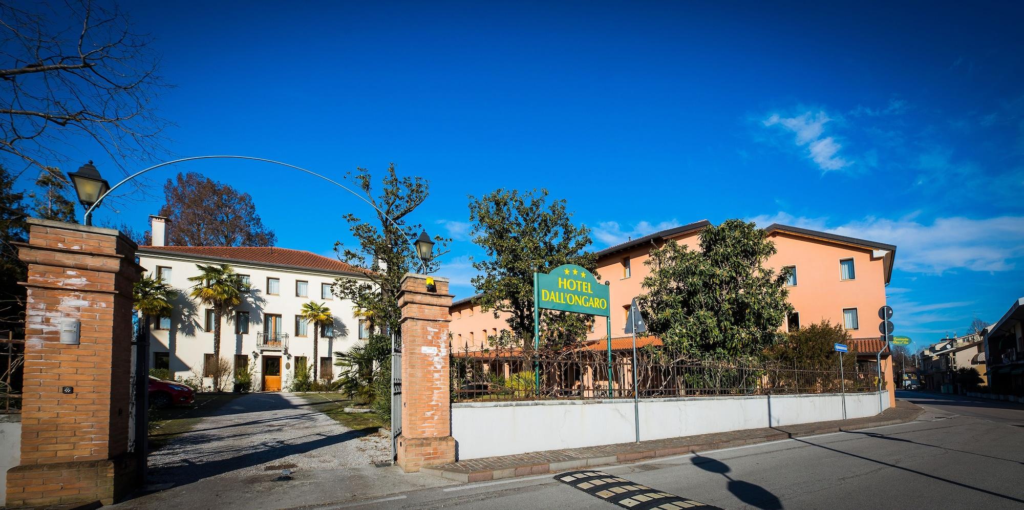 Vista Exterior Hotel Dall'Ongaro