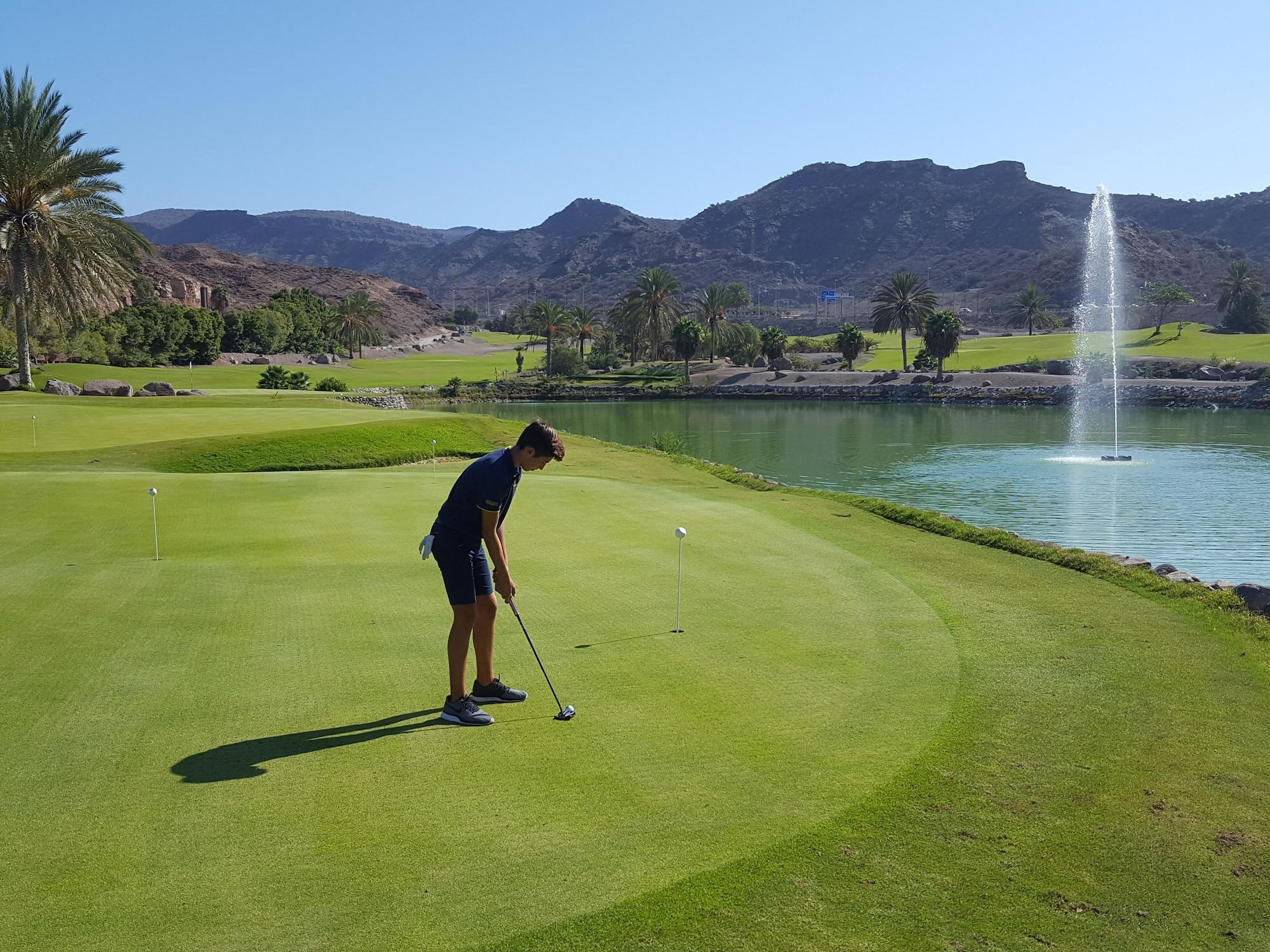 Campo de Golf Hotel Chatur Palmera Mar