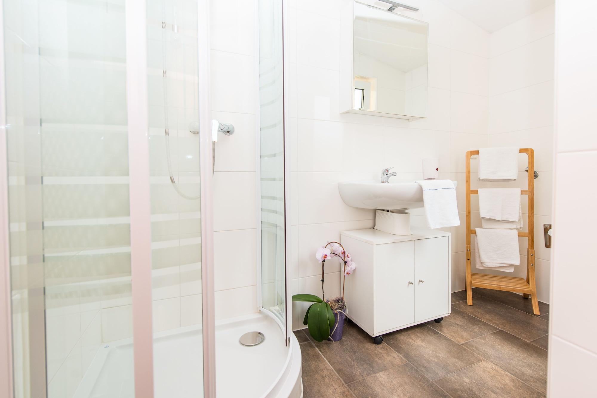 Equipamiento de Habitación Zimmer Ferienwohnung Yassi