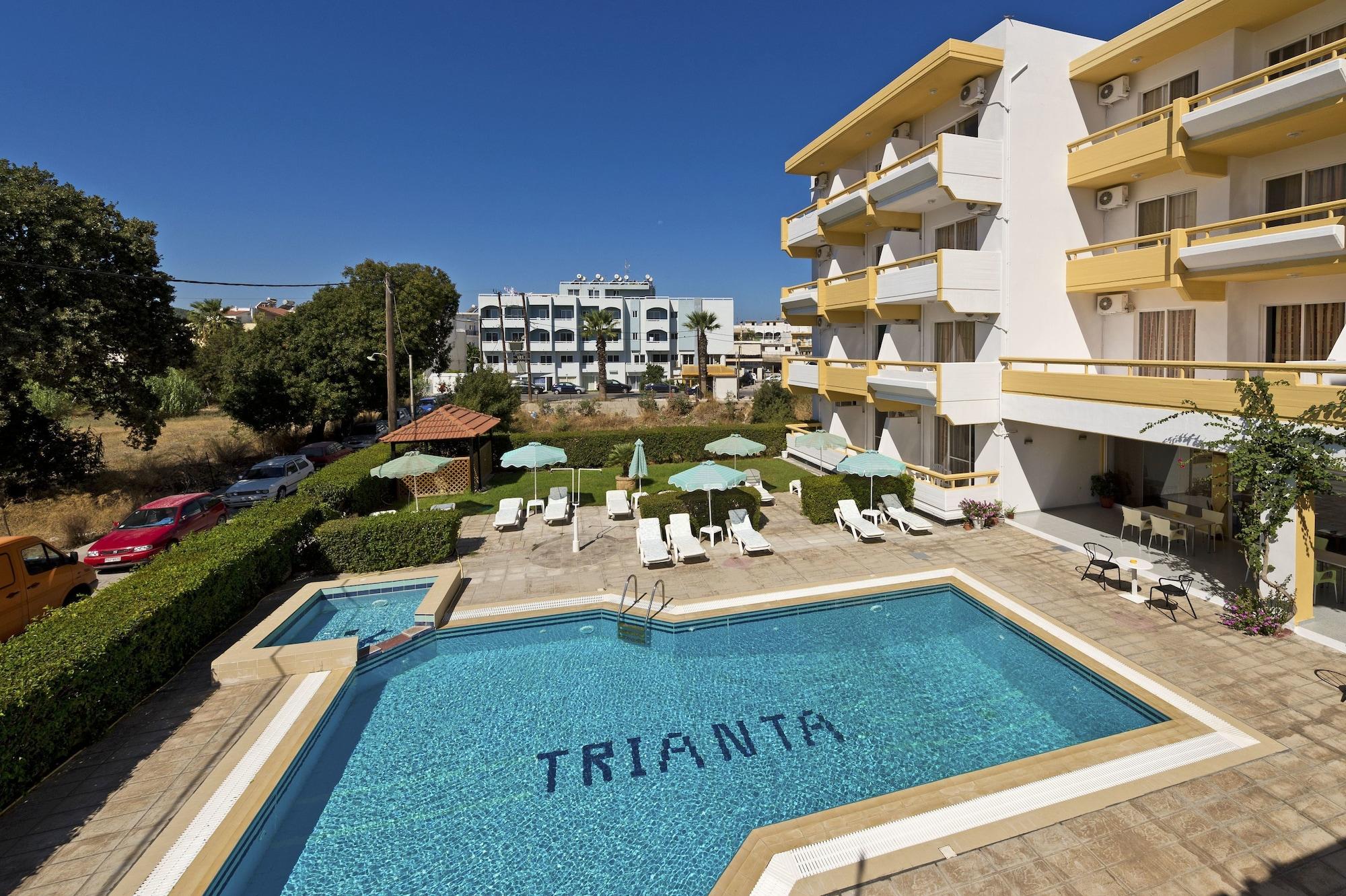 Vista Exterior Trianta Hotel Apartments