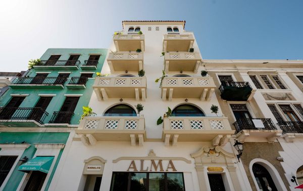 Alma San Juan, Puerto Rico, Autograph Collection