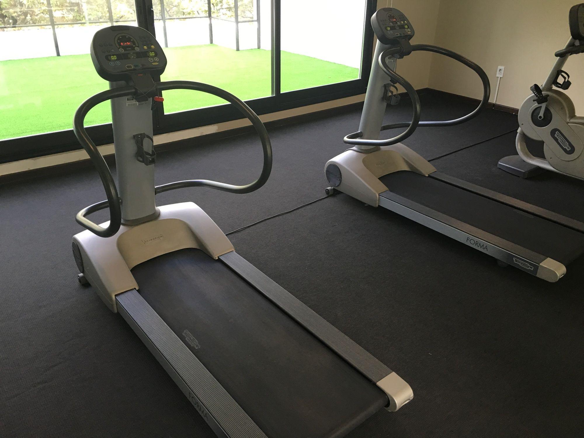 Gimnasio Crystal Tower