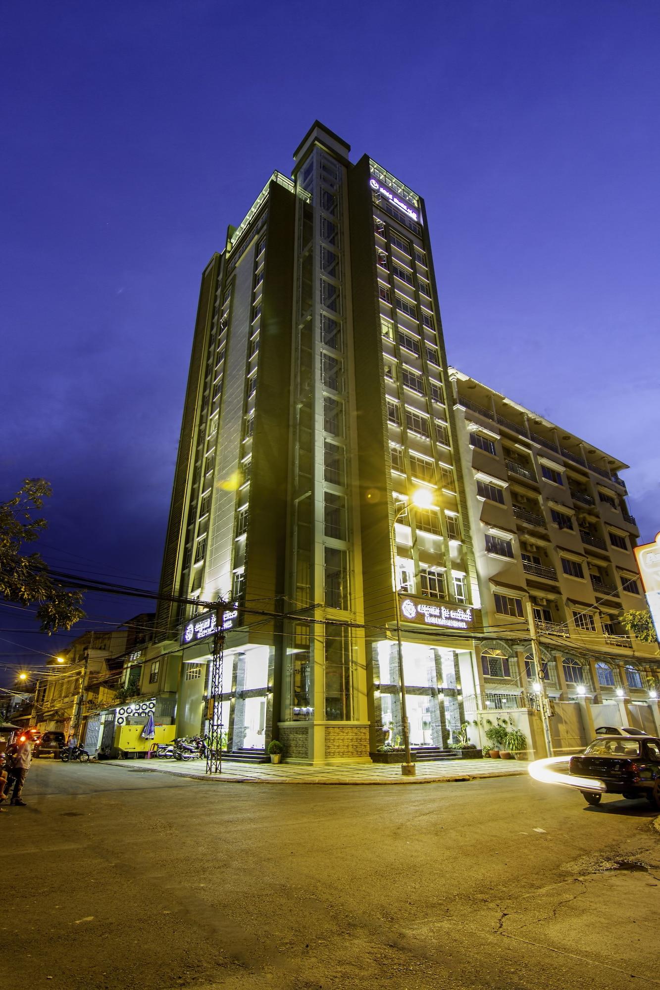 Vista Exterior Rose Emerald Hotel