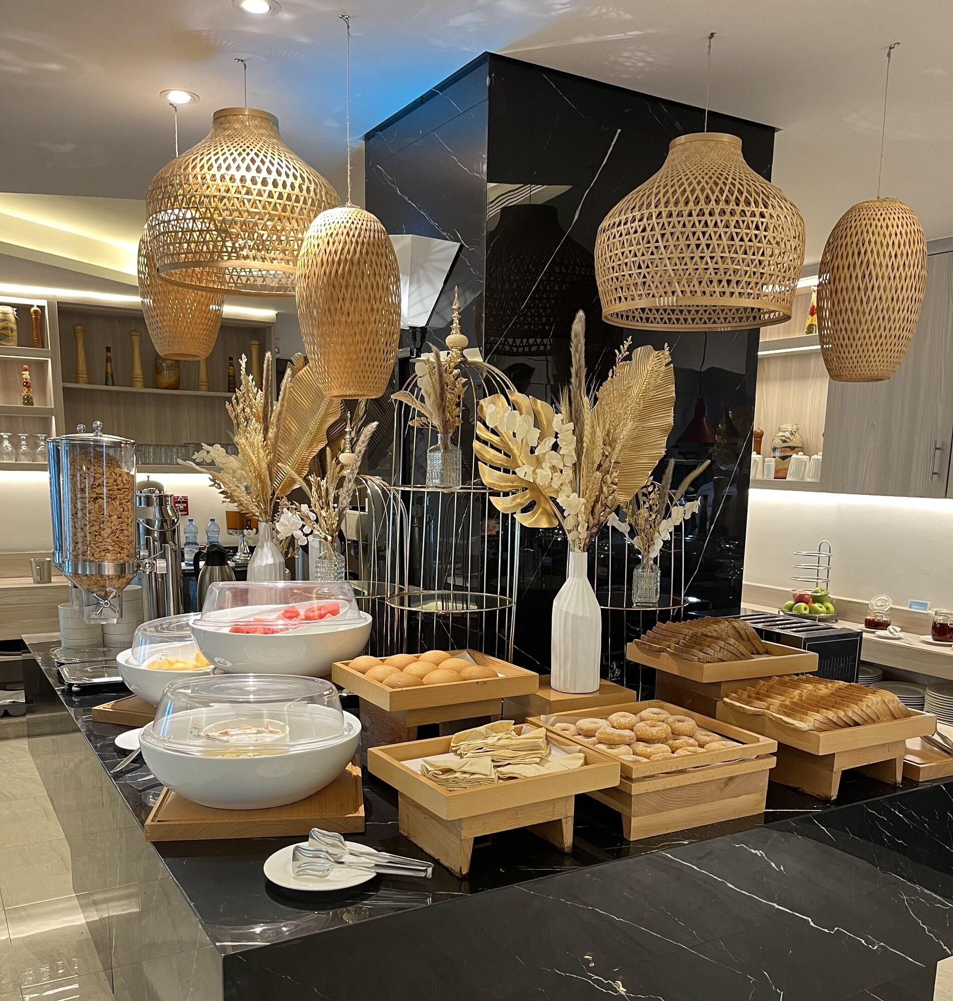 Restaurant C - Hotel and Suites Doha