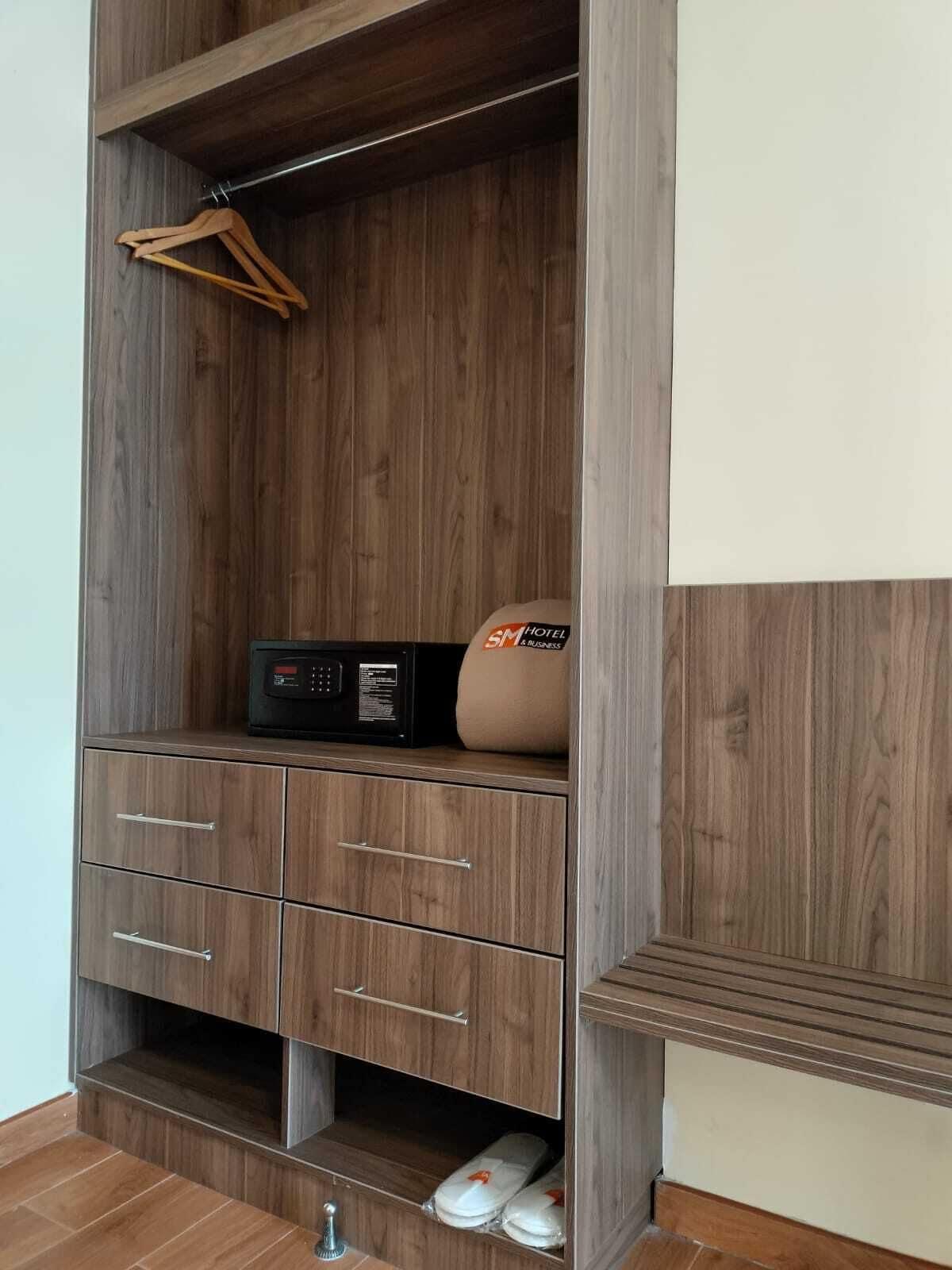 Set de Habitación SM HOTEL PLUS