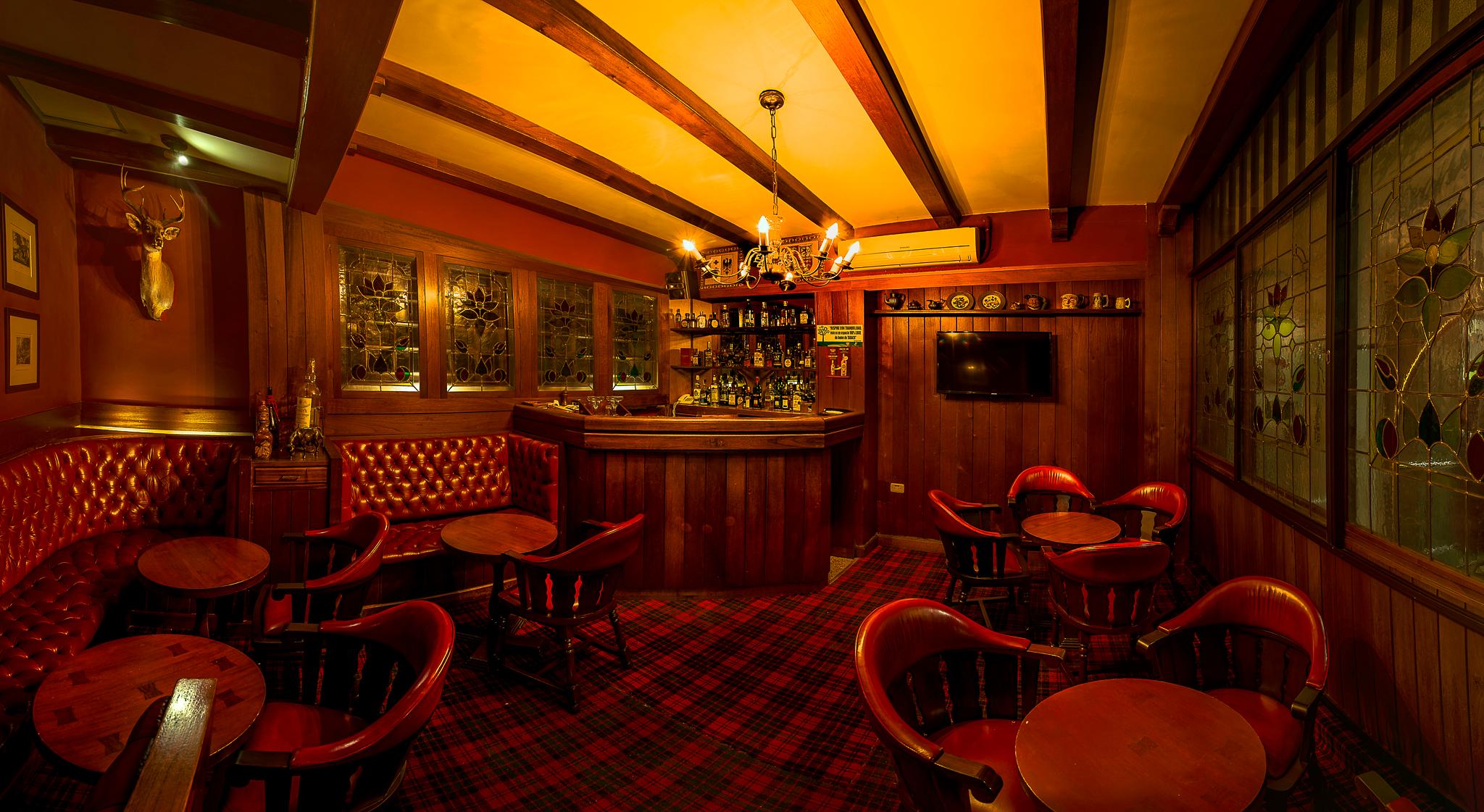 Bar/Salón Chicala