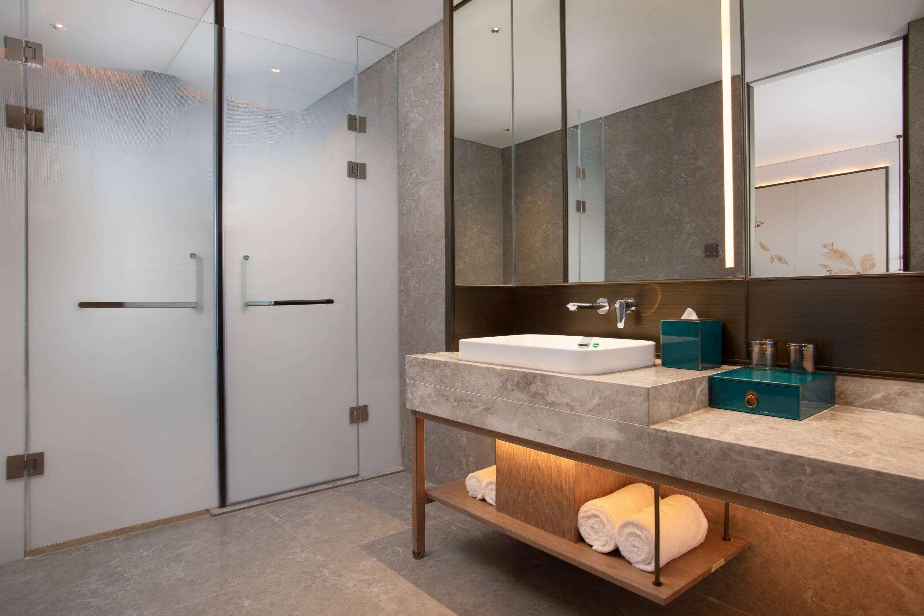 Equipamiento de Habitación Ramada by Wyndham Huangshi Huangshigang