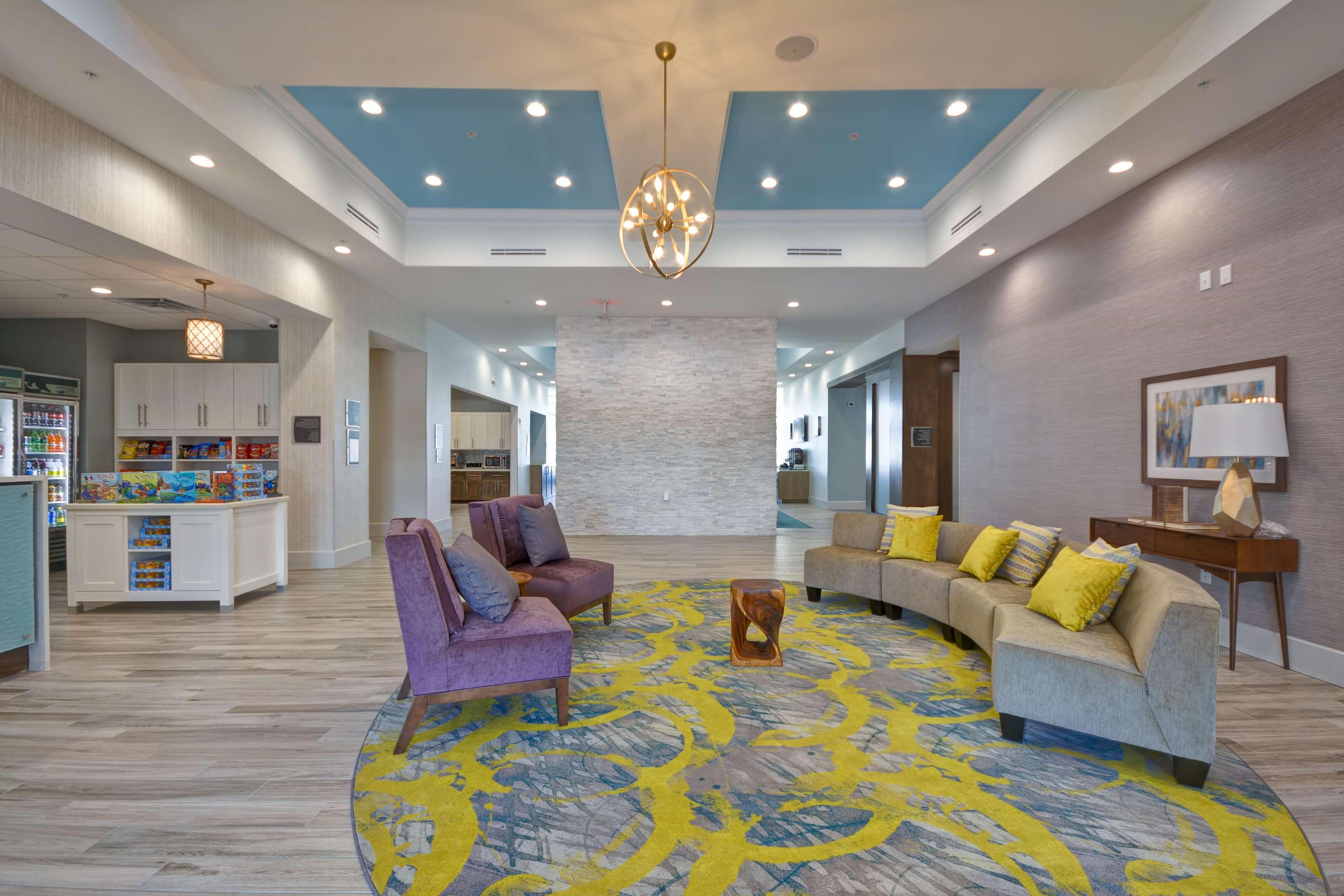 Vista Lobby Homewood Suites by Hilton San Marcos