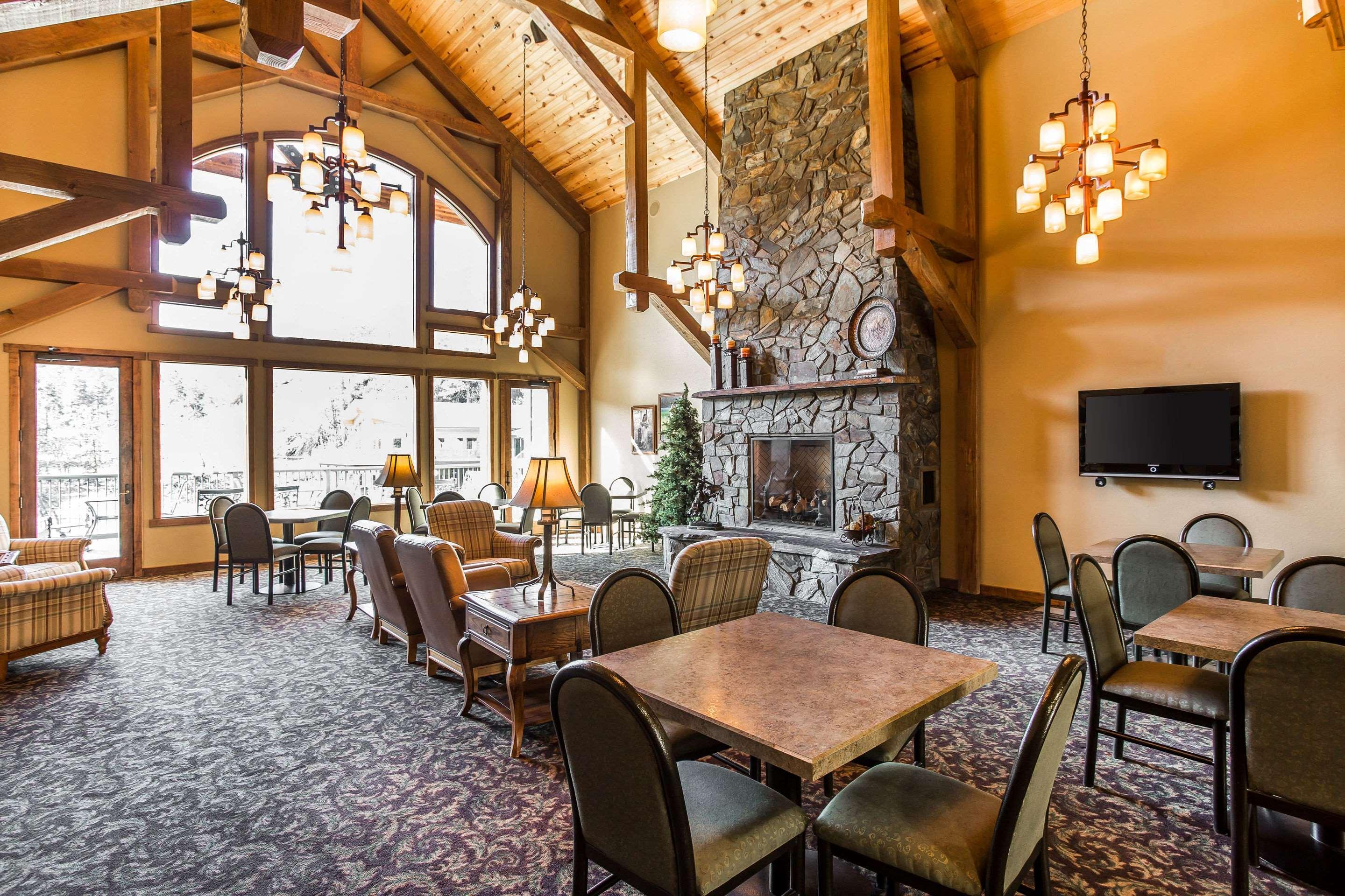 Restaurant K Bar S Lodge, Ascend Hotel Collection