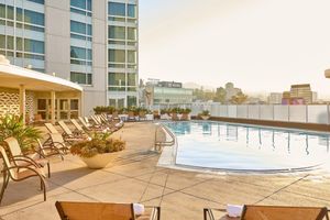 Paquete - Loews Hollywood Hotel