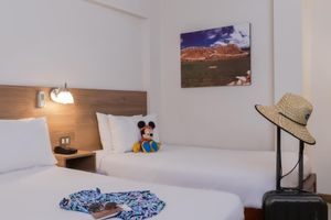 Alojamiento - Hotel Alexander