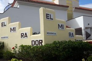 Alquiler Vacacional - El Mirador Los Cristianos, 20 sqm terrace and incredible 40 sqm roof terrace