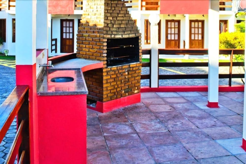 Instalaciones Recreativas Mont Sinai - Residencial