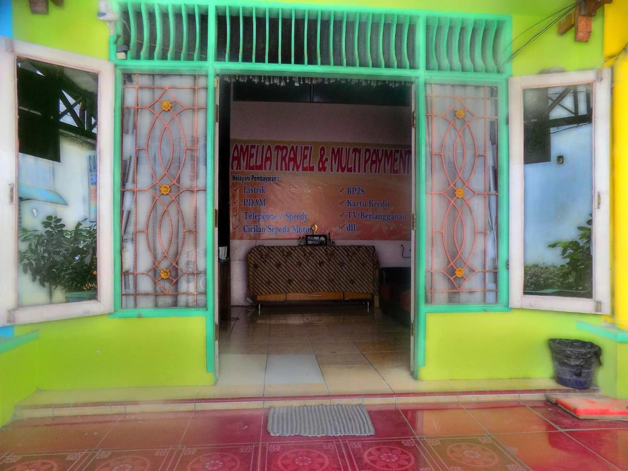 Vista Exterior Amelia 2 Guest House